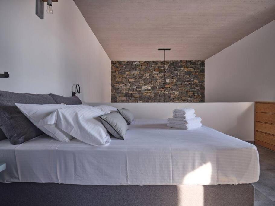Three-Bedroom Villa photo 1