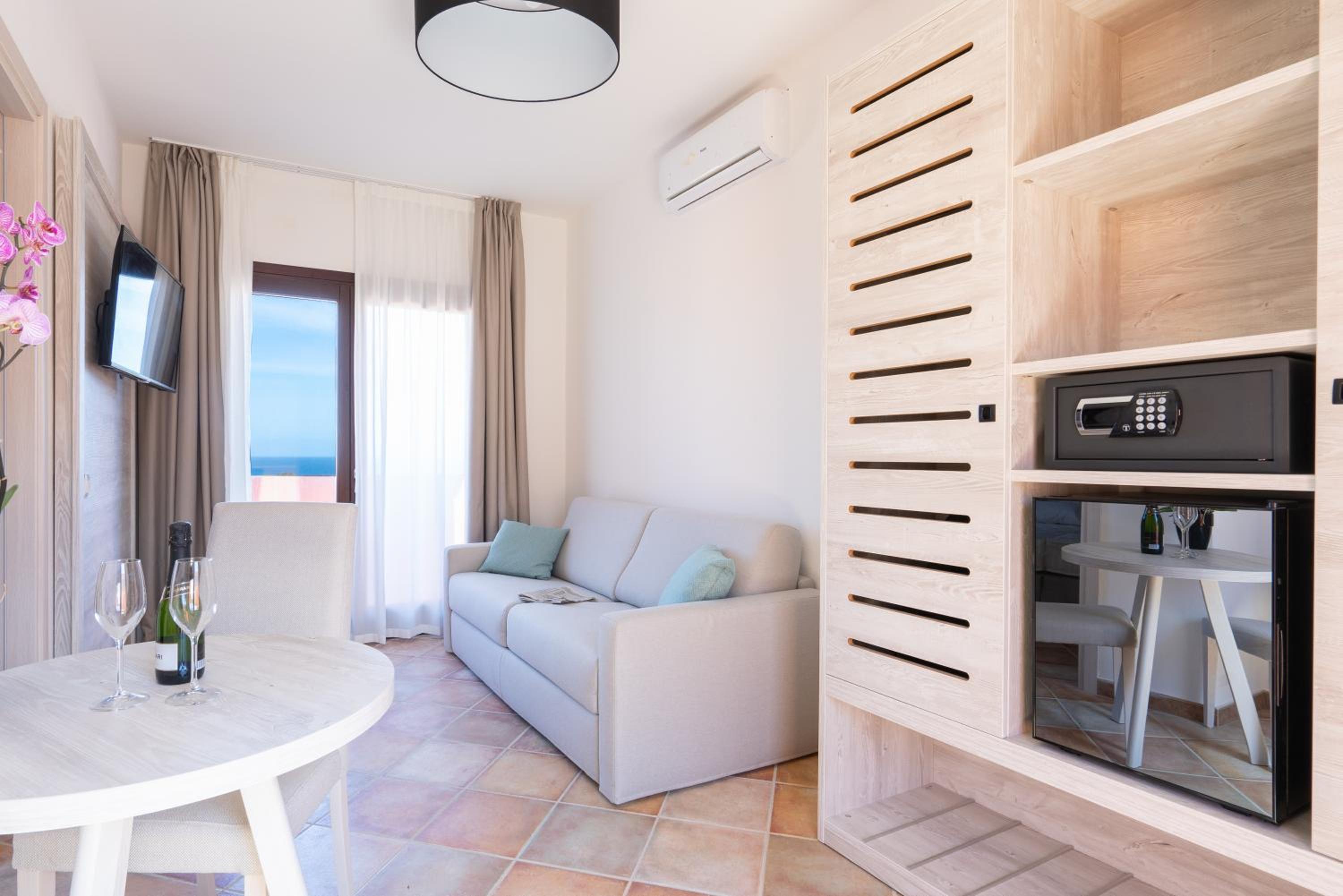 Triple Room With Sea View photo 2