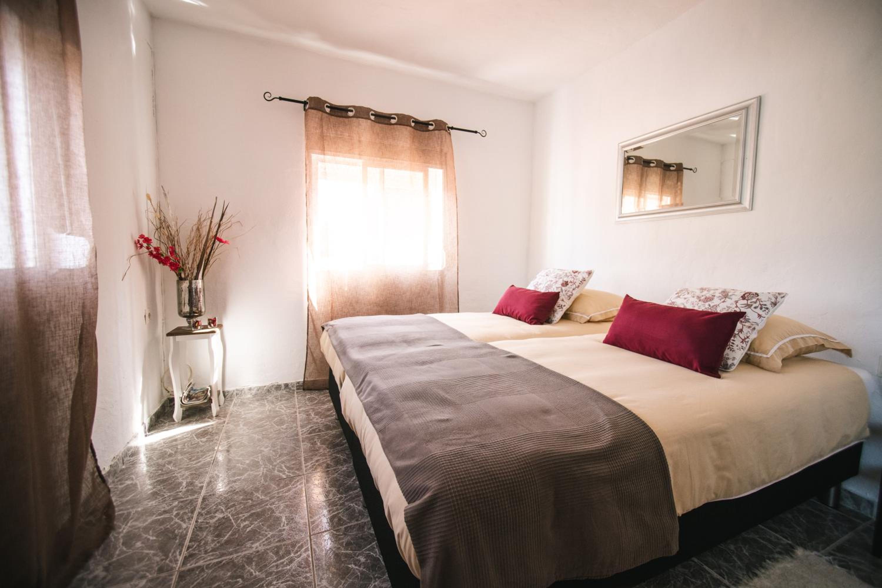 Habitación Doble con Baño Privado