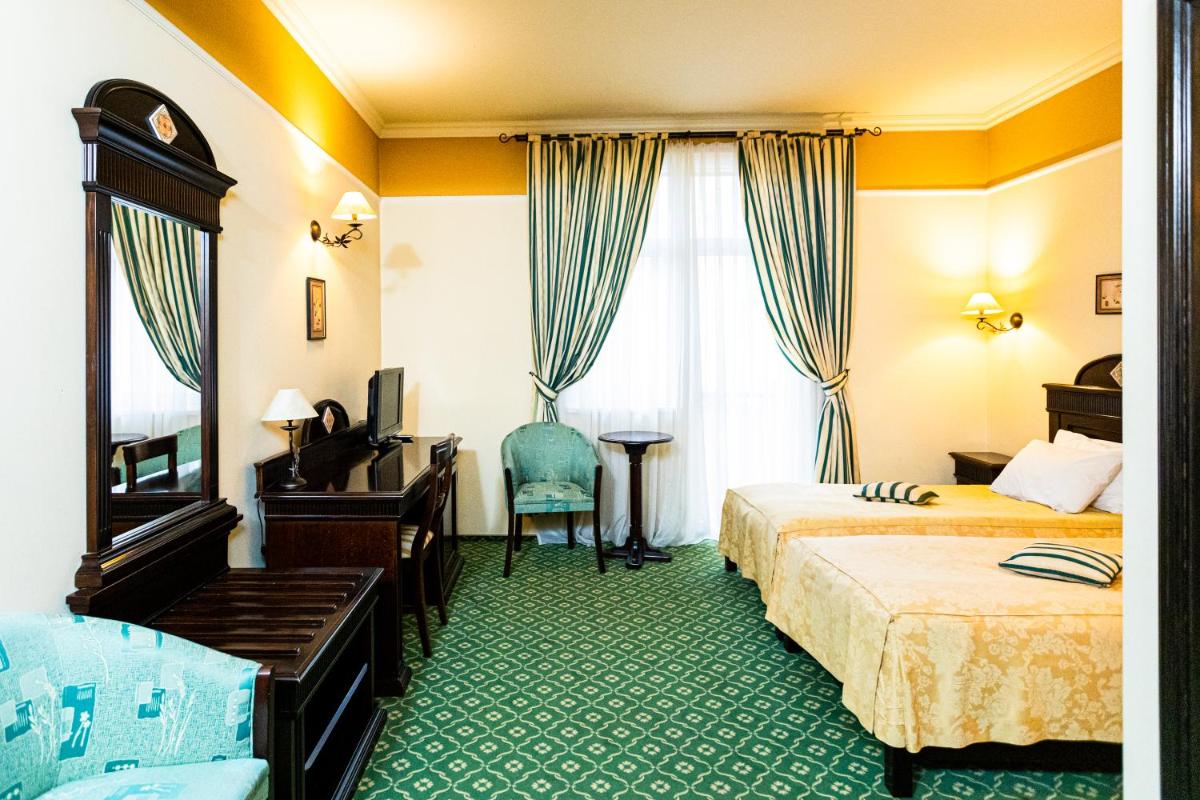 Deluxe Twin Room photo 2