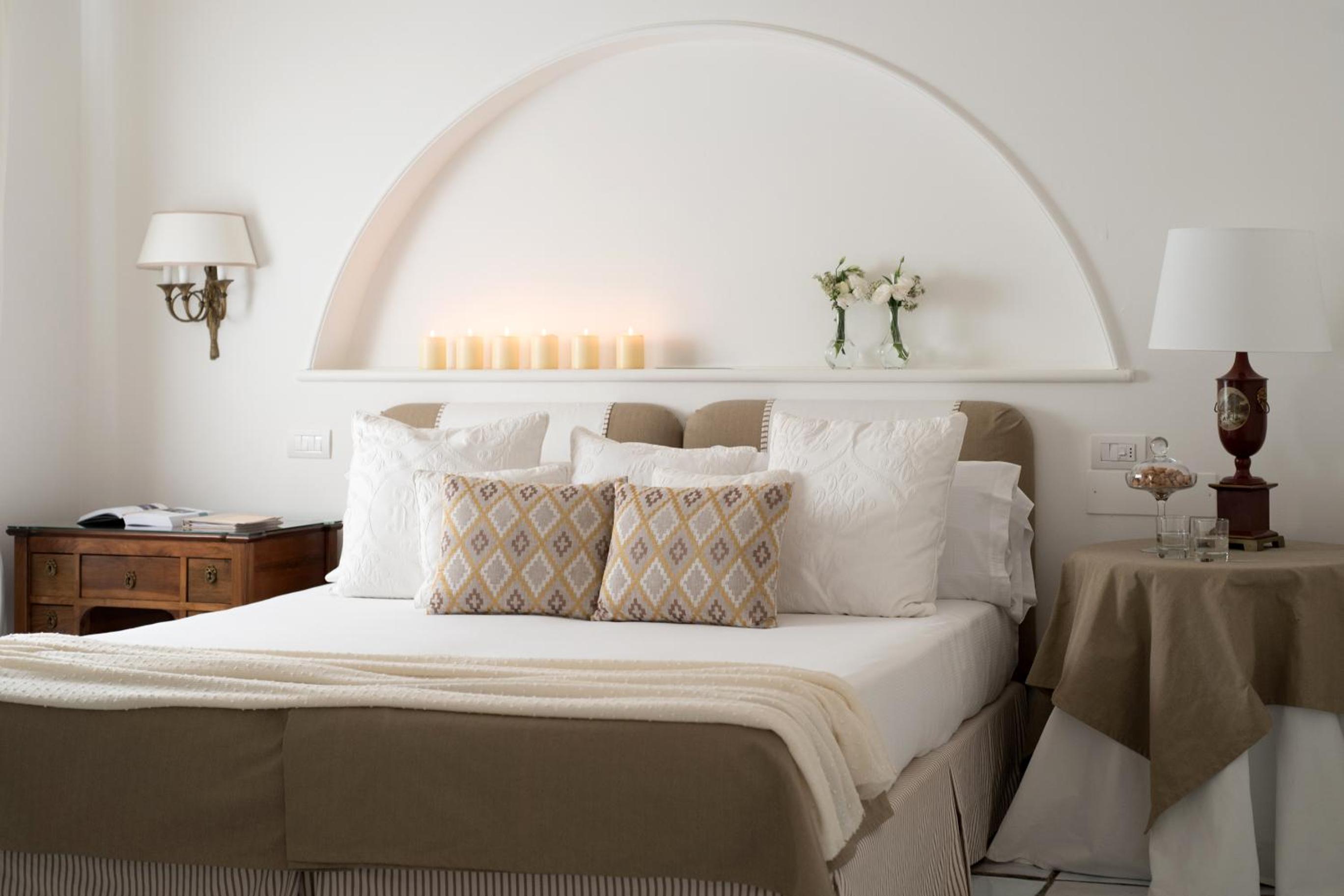 Deluxe Double or Twin Room photo 3