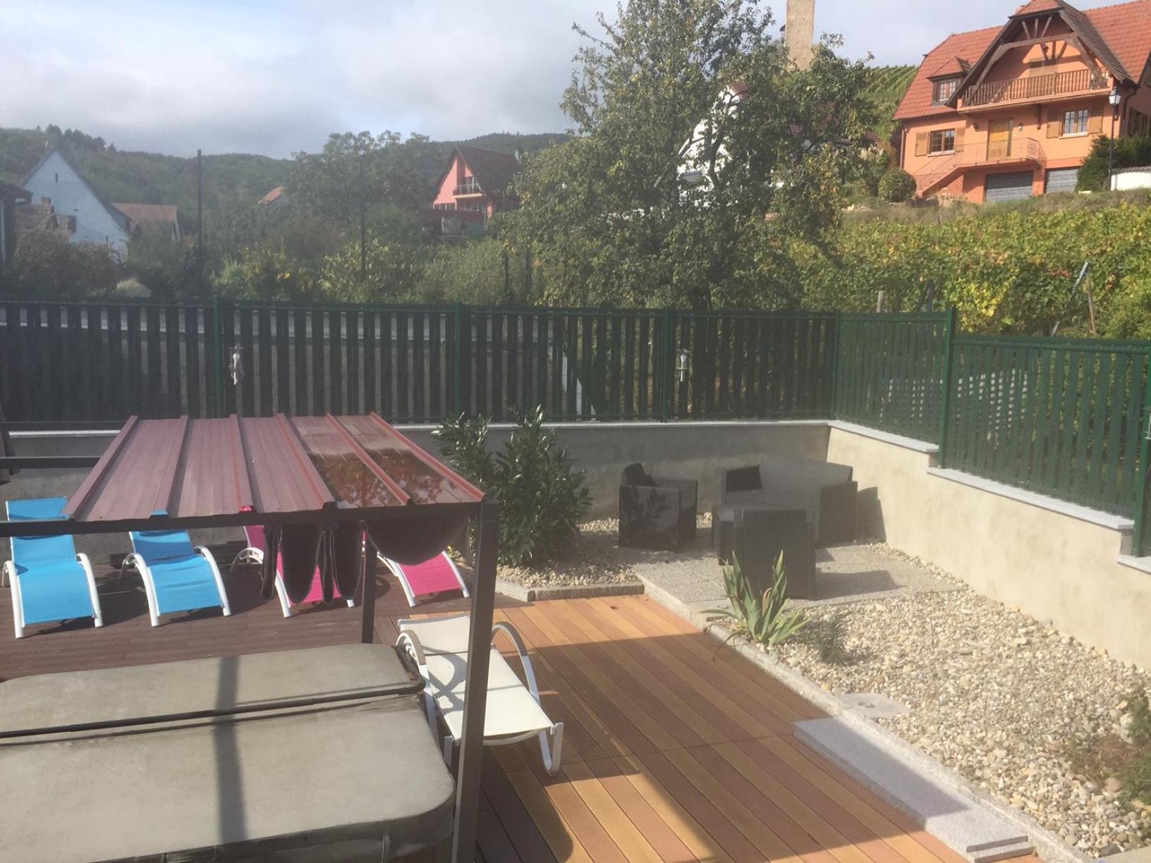 Apartment with Pool View  photo 1