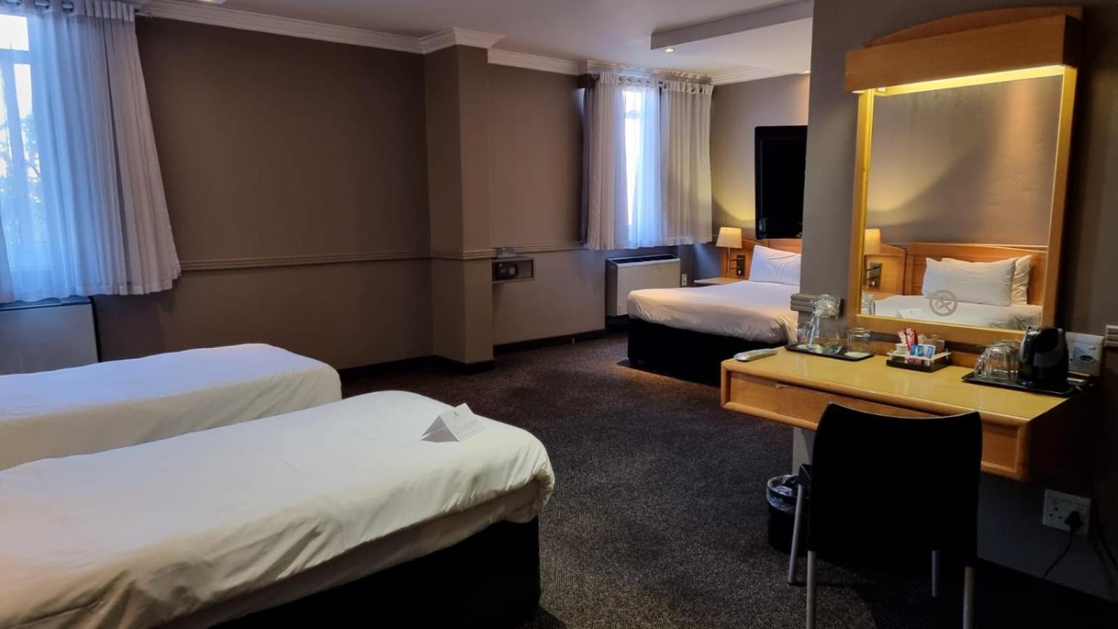 Family Suite - Photo 3