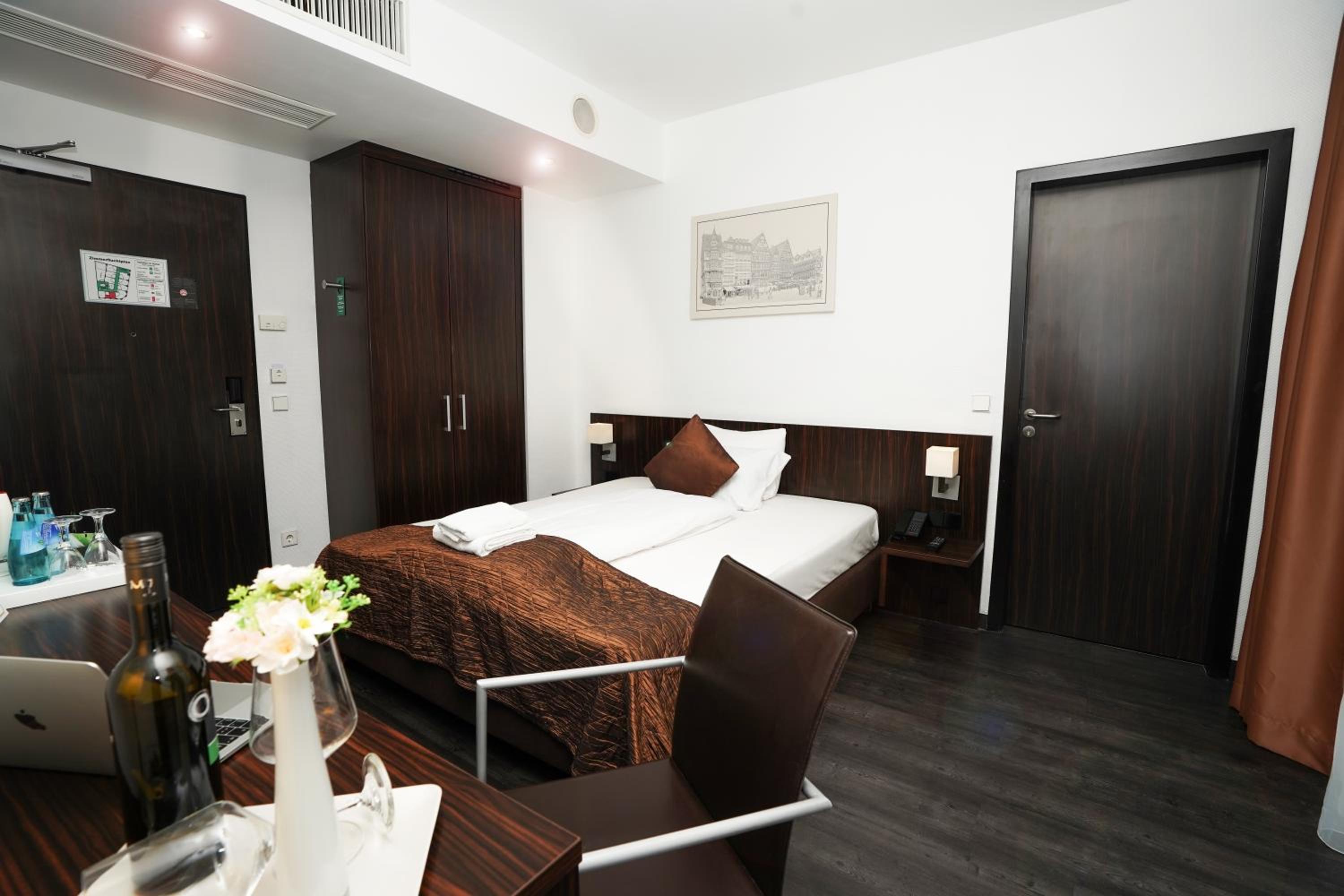 Deluxe Single Room photo 1