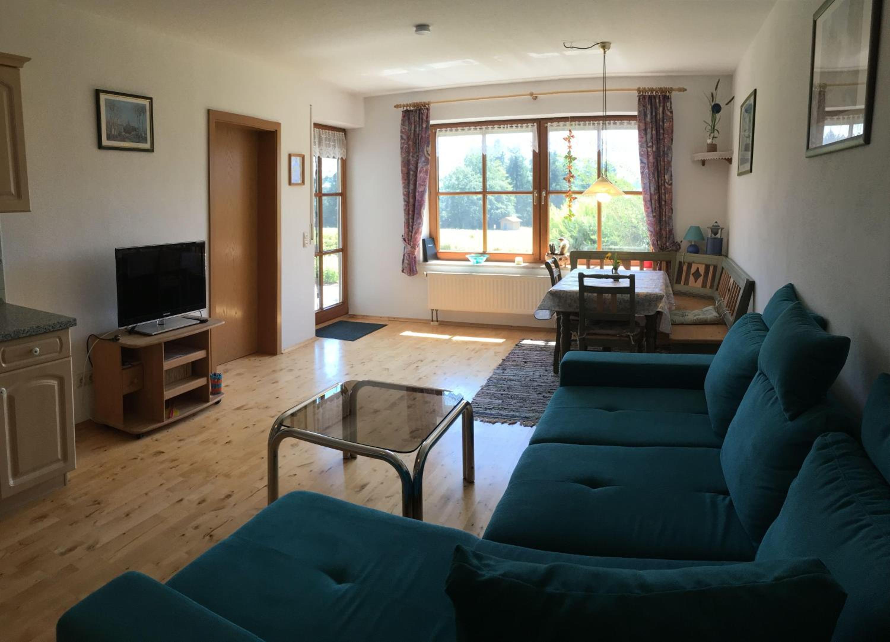 Apartment photo 3