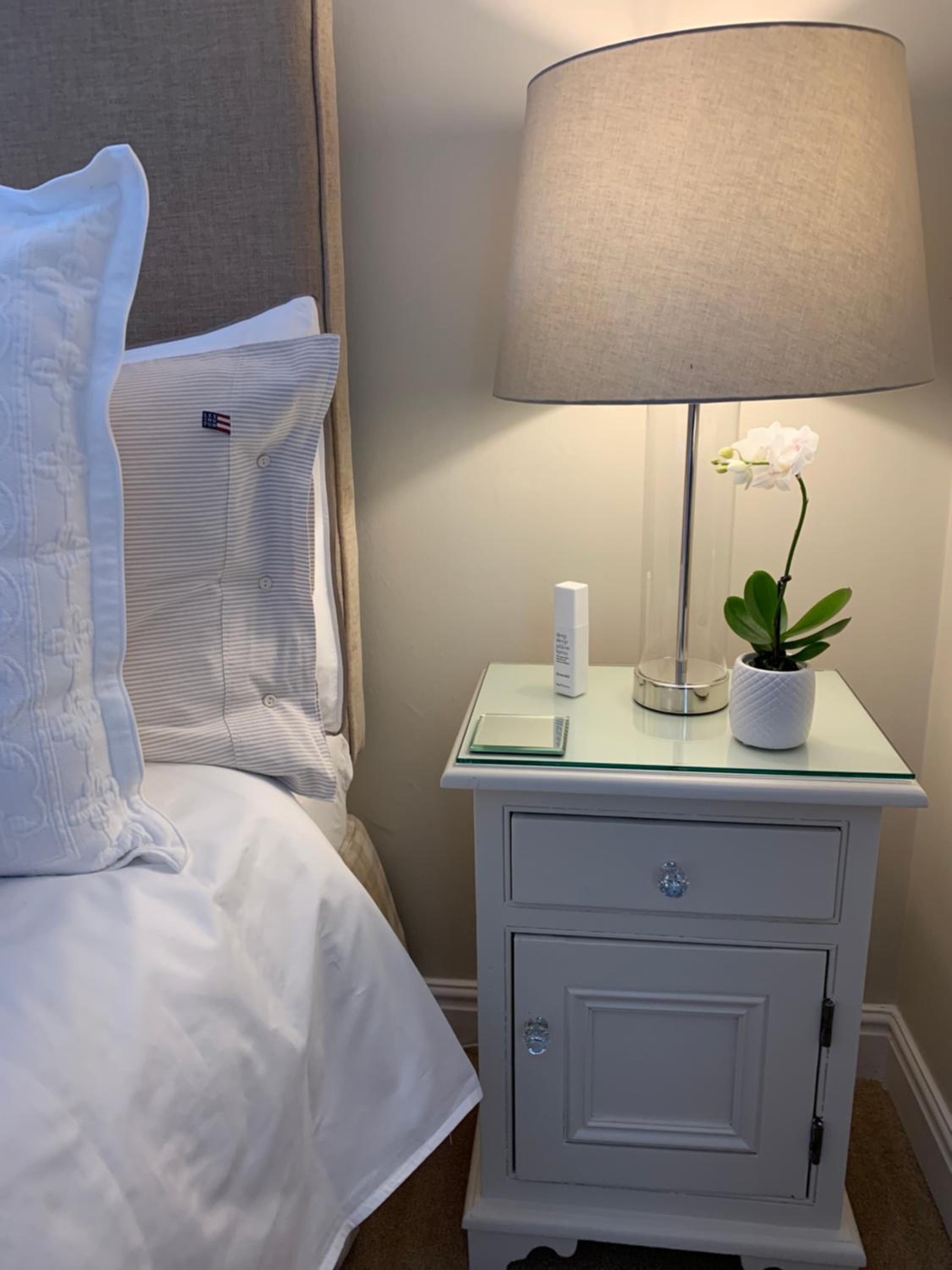 Deluxe King Room - Photo 1