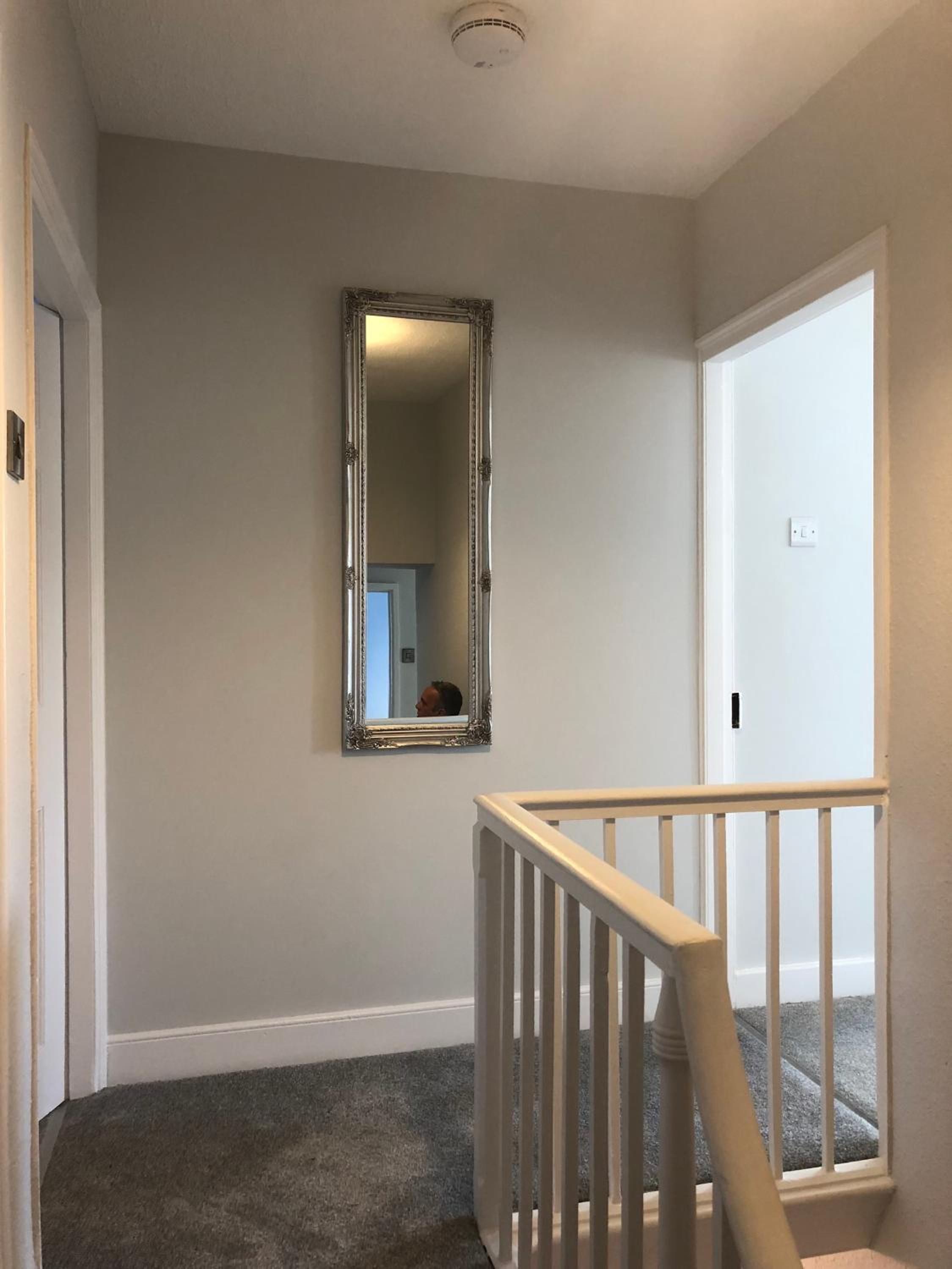 Five-Bedroom House - Photo 11
