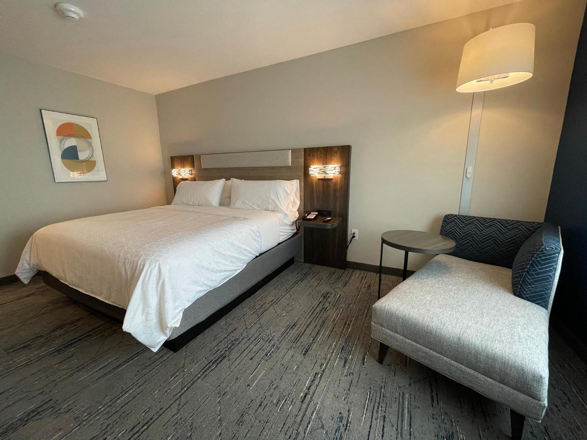 Standard Room - Photo 1