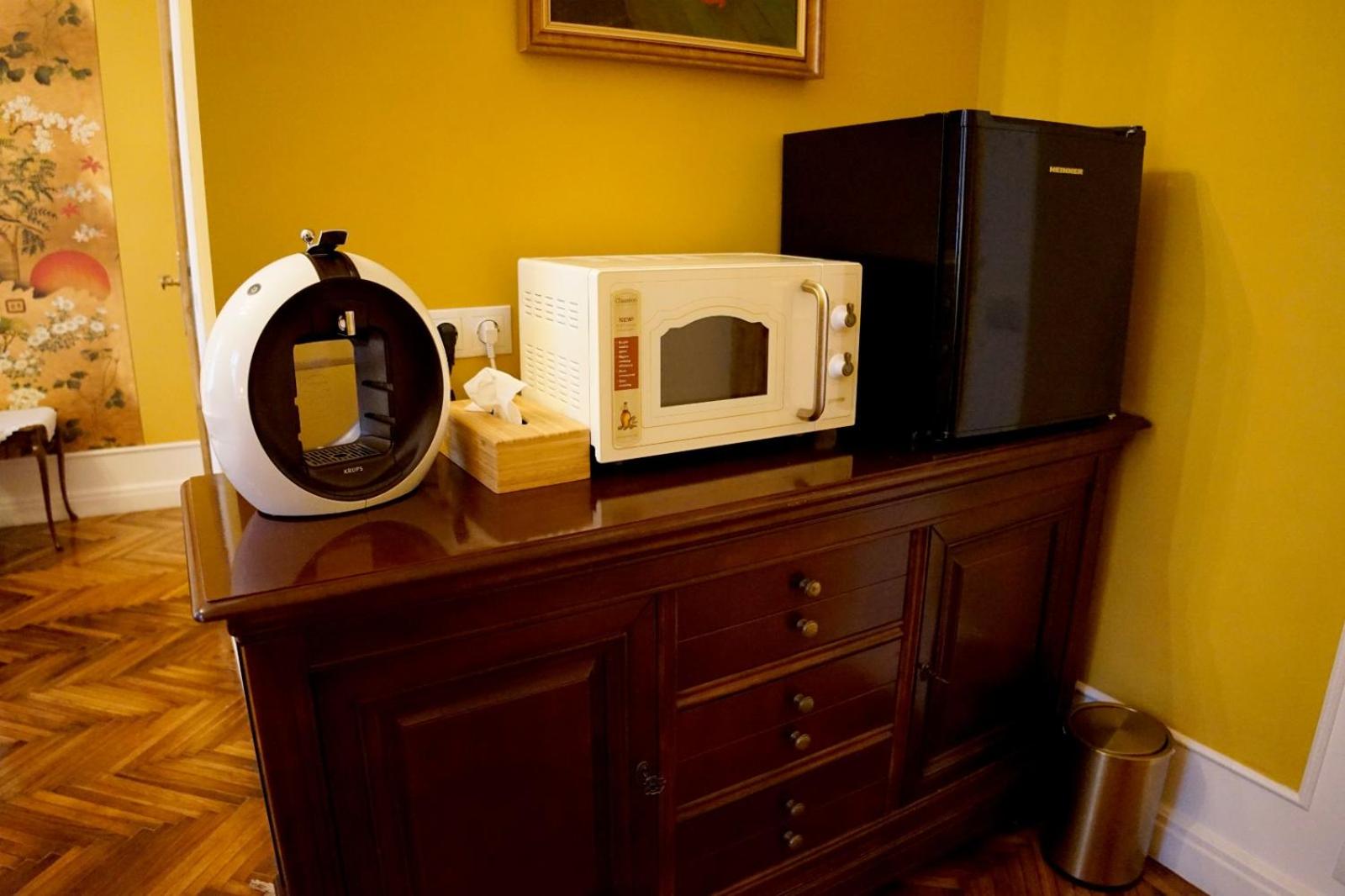 One-Bedroom Apartment - Photo 22