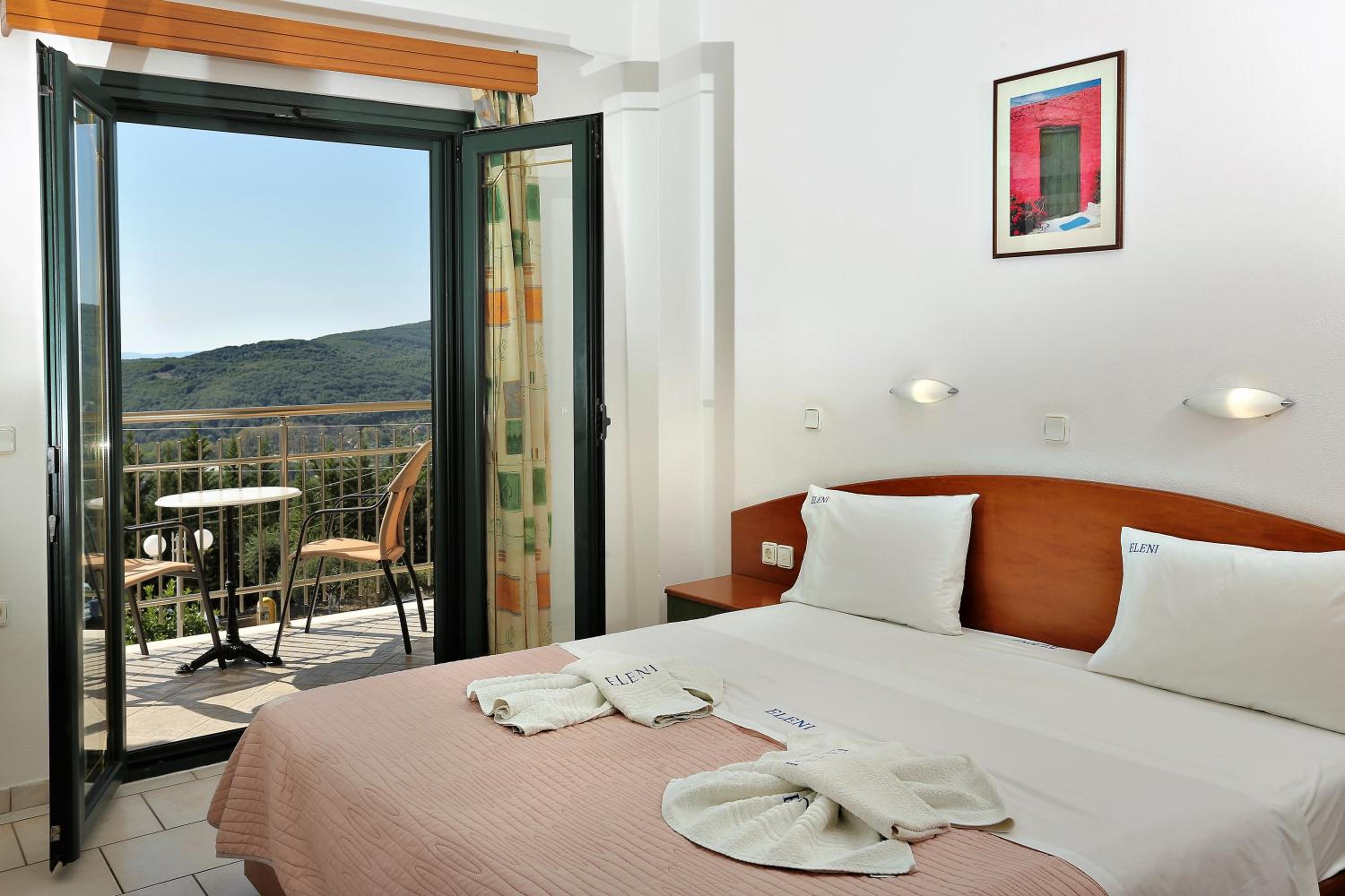 Queen Room with Sea View photo 3