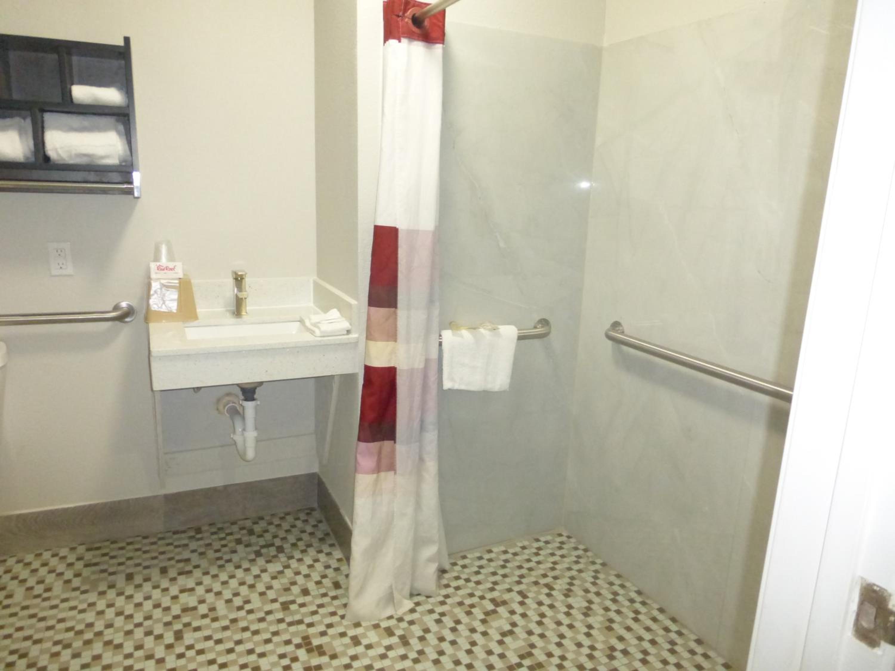  Superior King Room Disability Access Non-Smoking - Photo 4
