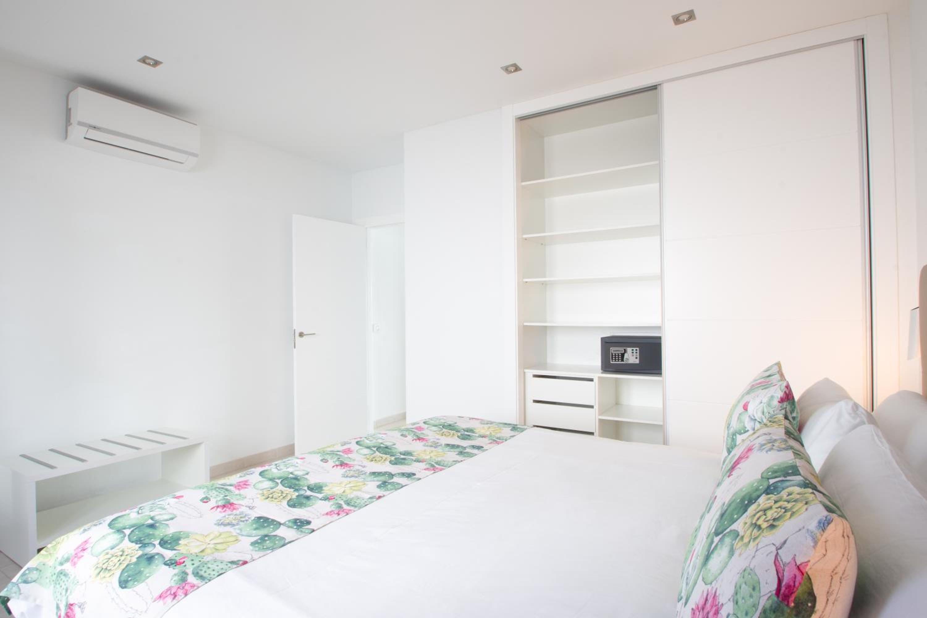 Apartment with Sea View photo 3