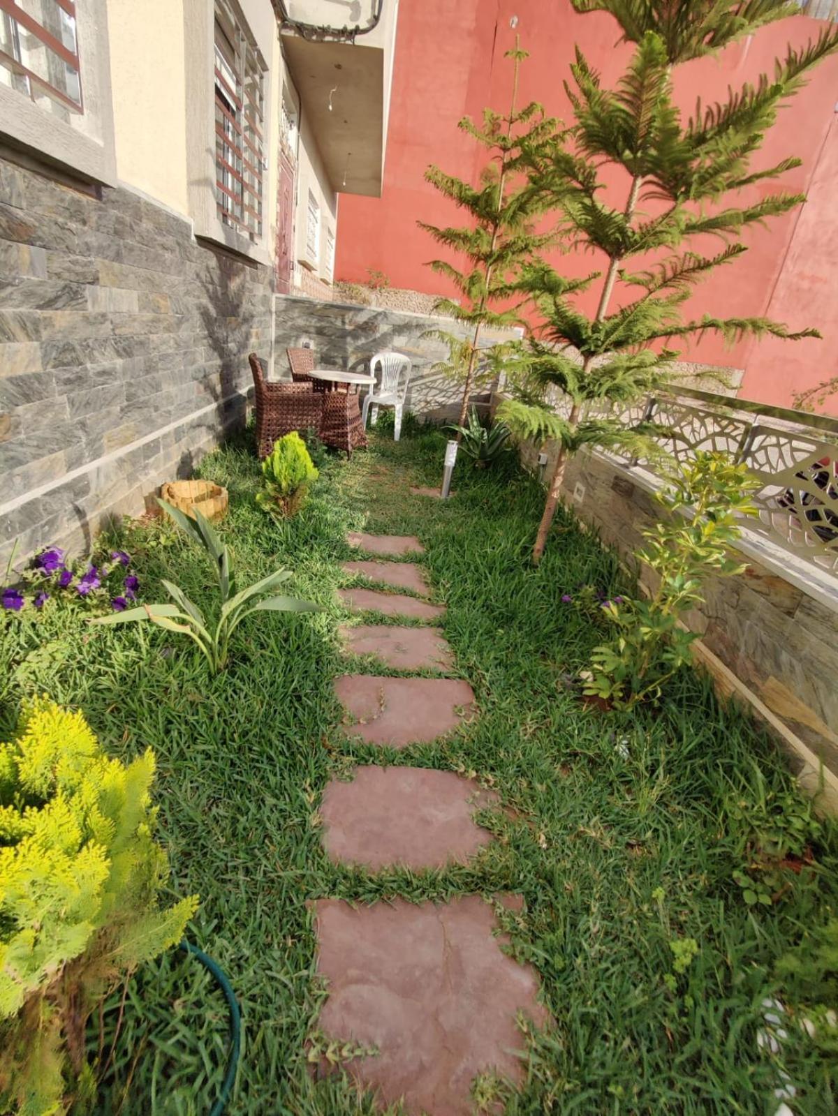 Apartment with Garden View - Photo 2
