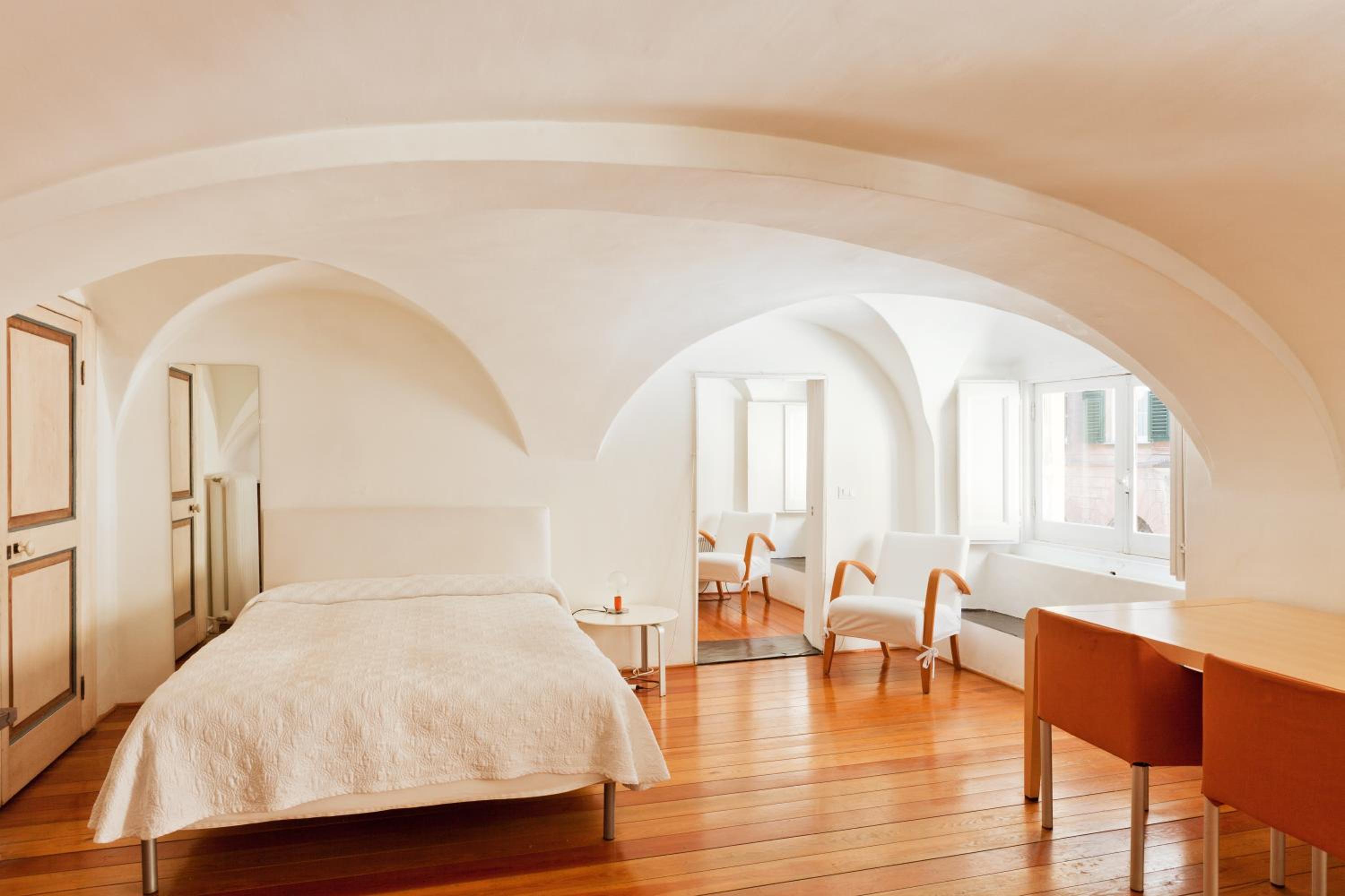 Quadruple Room - Photo 9