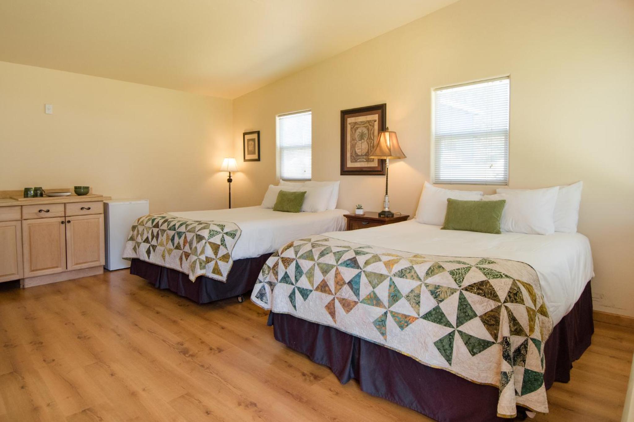 Two Queen Bungalow - Photo 5