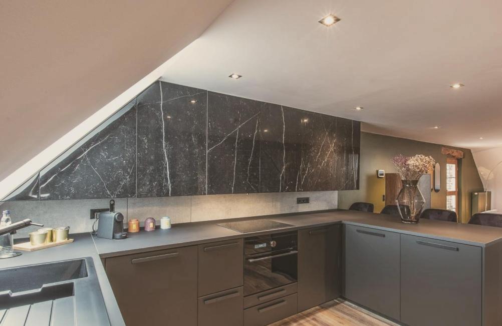 Two-Bedroom House - Photo 9