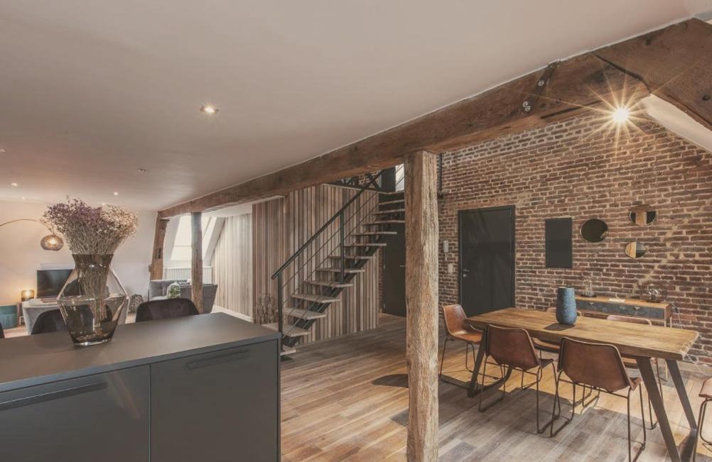 Two-Bedroom House - Photo 4