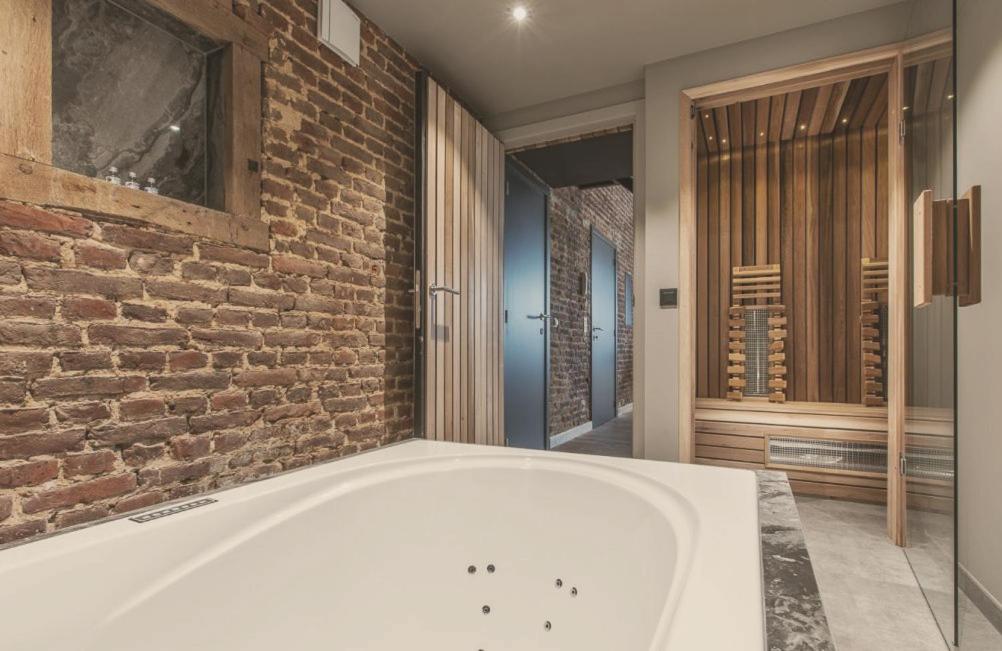 Two-Bedroom House - Photo 7