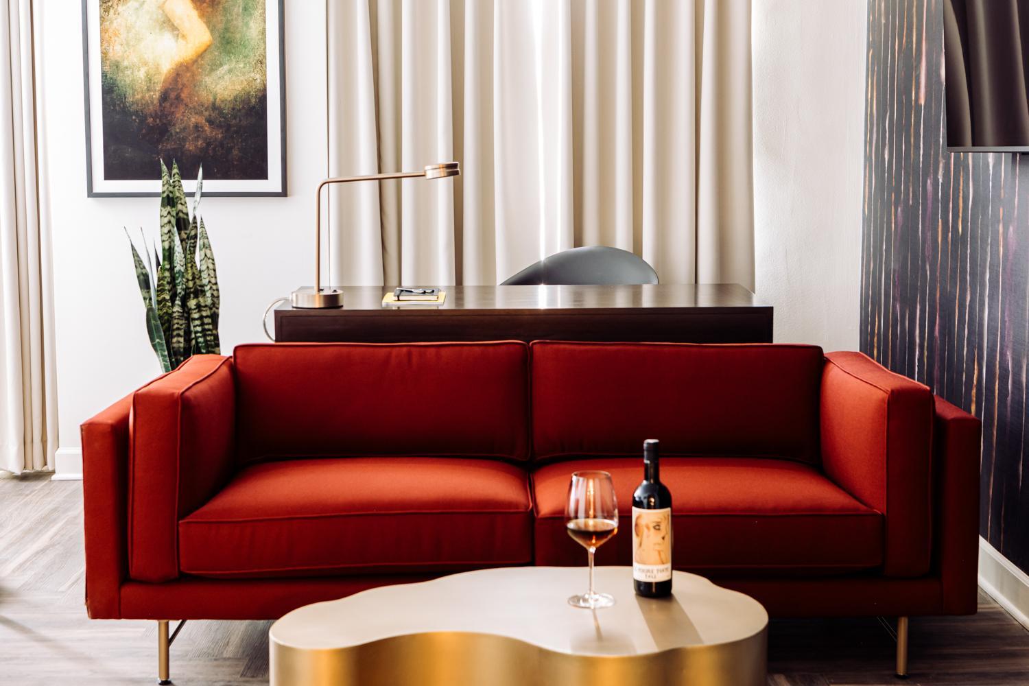 Deluxe King Suite