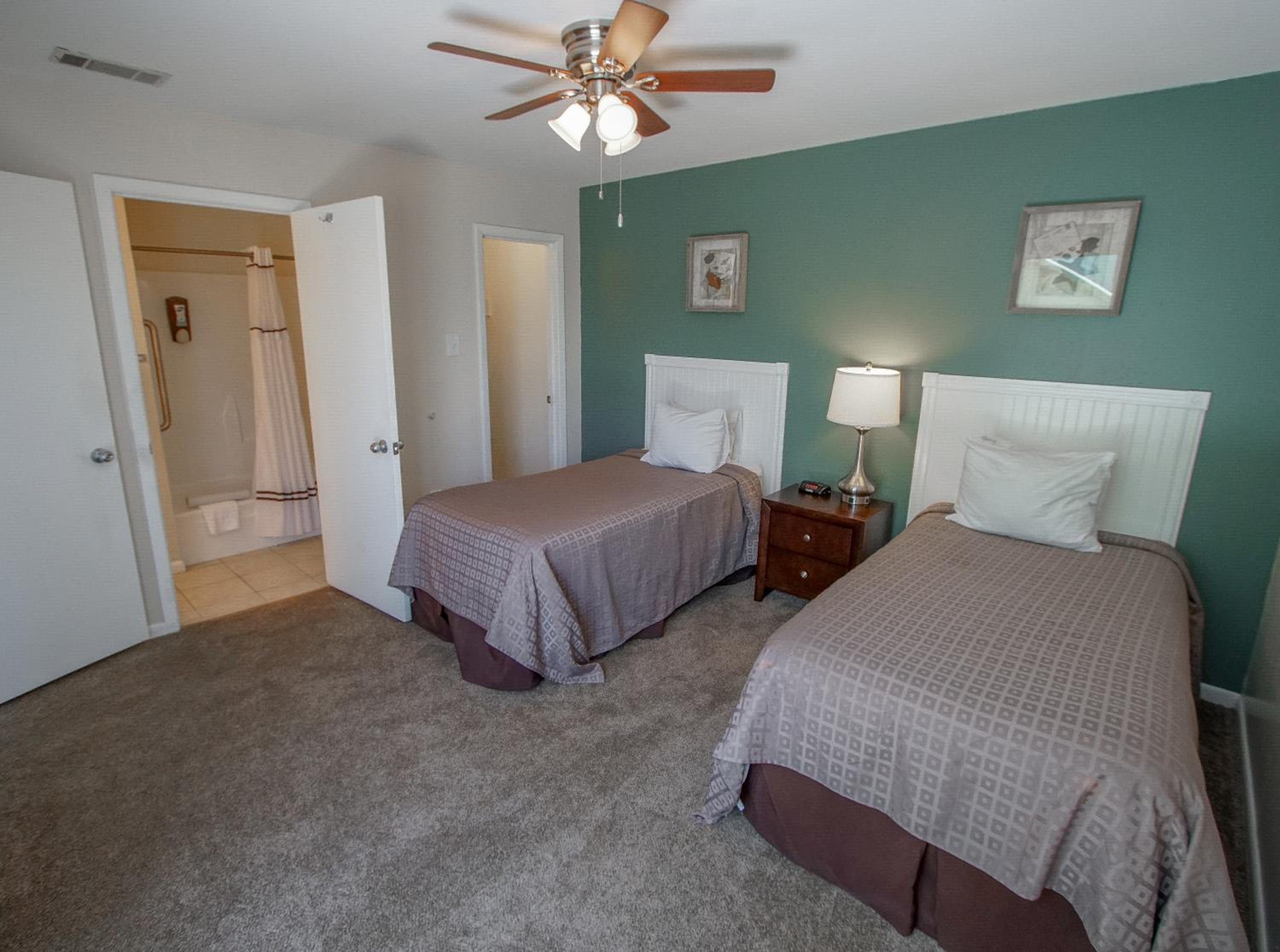 Two-Bedroom Townhouse photo 2