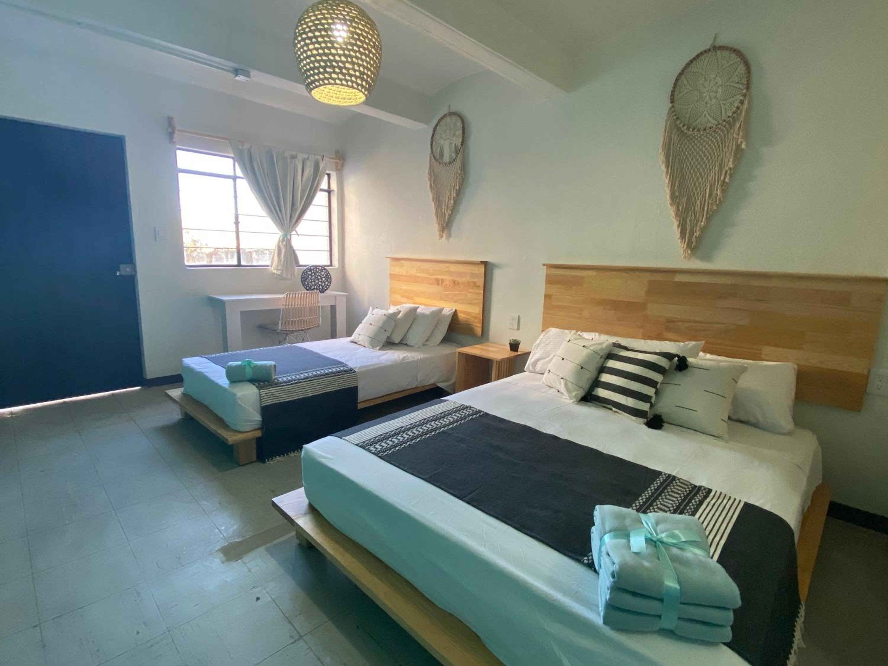 Triple Room with Bathroom - Photo 1