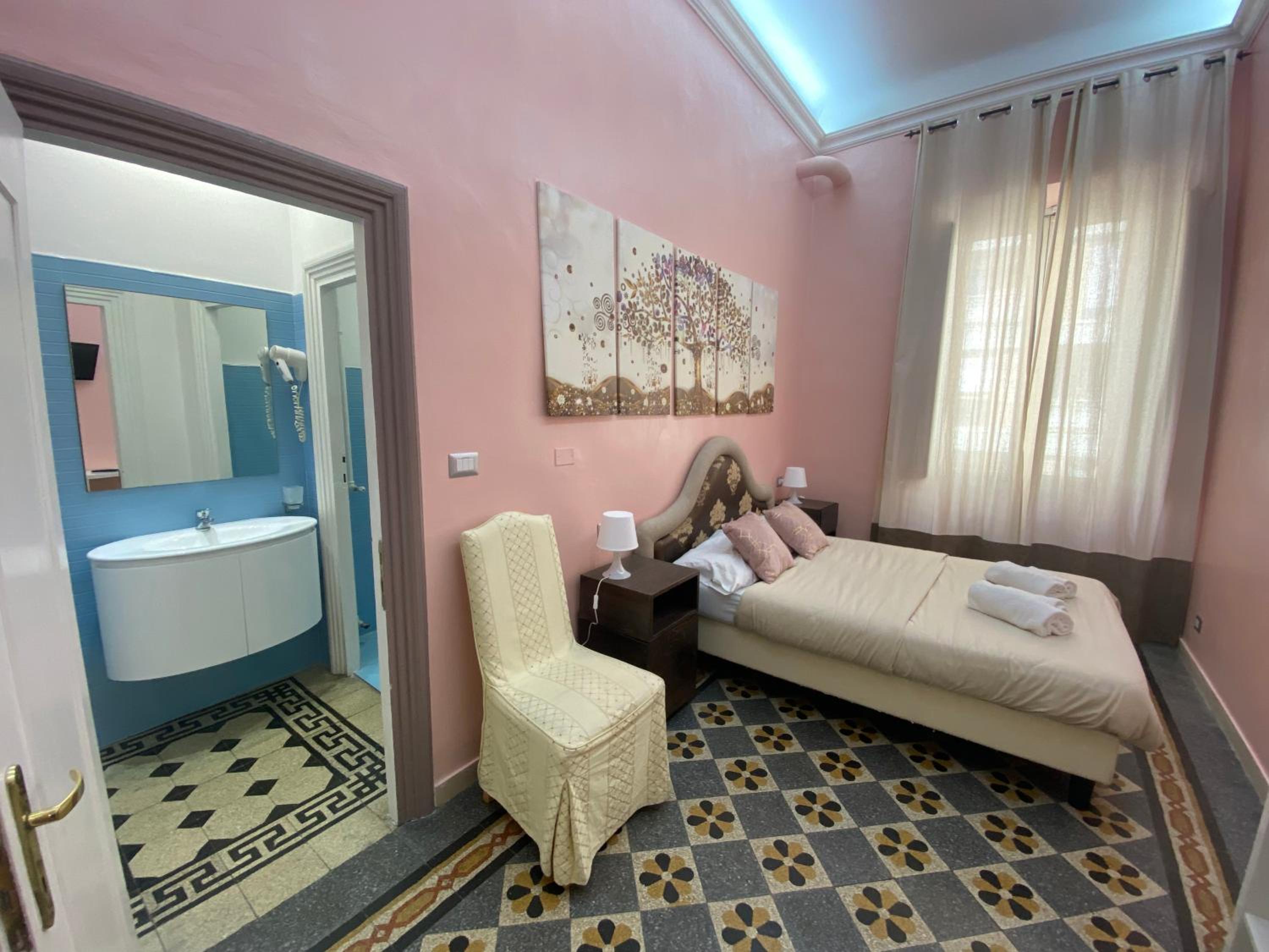 Double Room photo 1