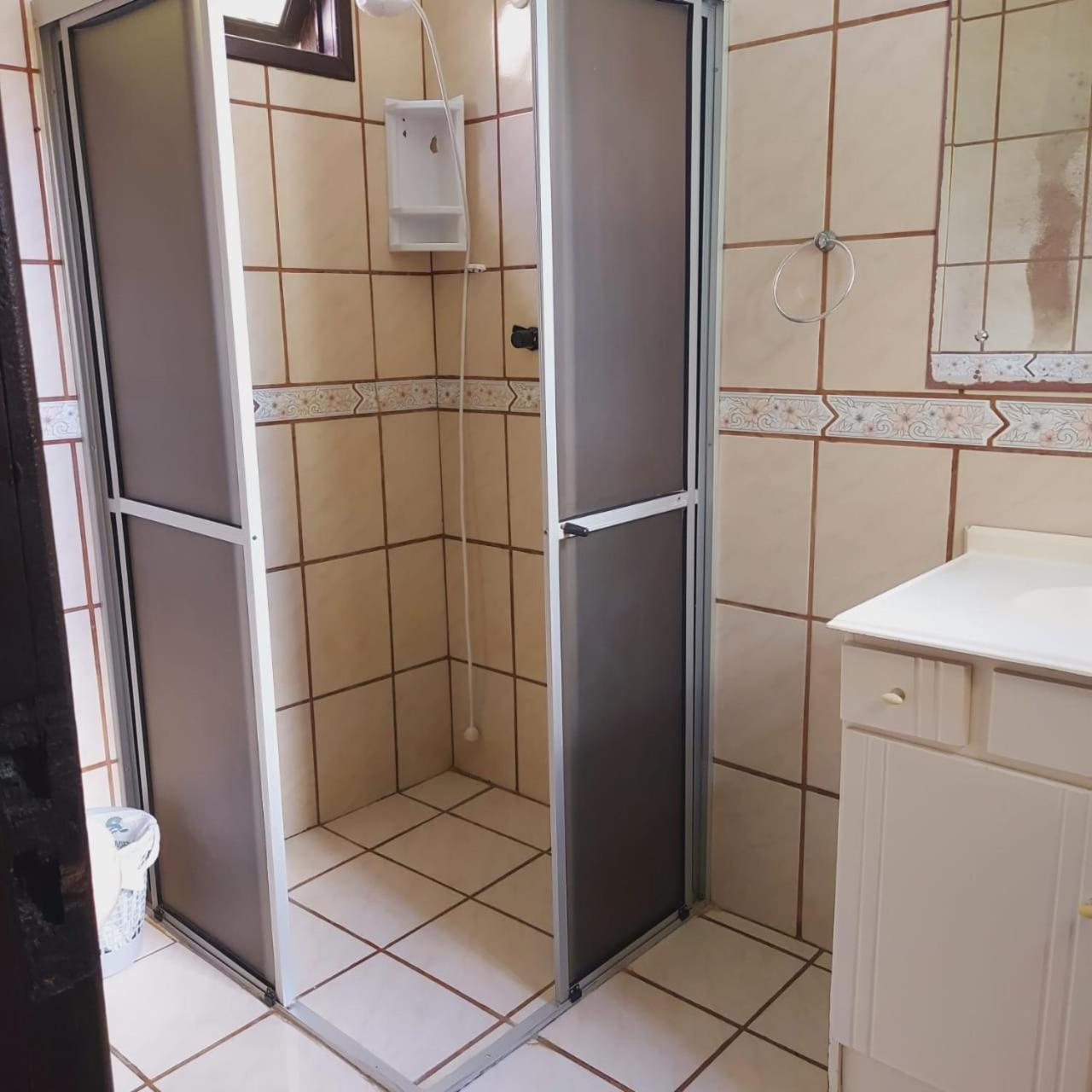 Two-Bedroom Apartment with Balcony photo 3