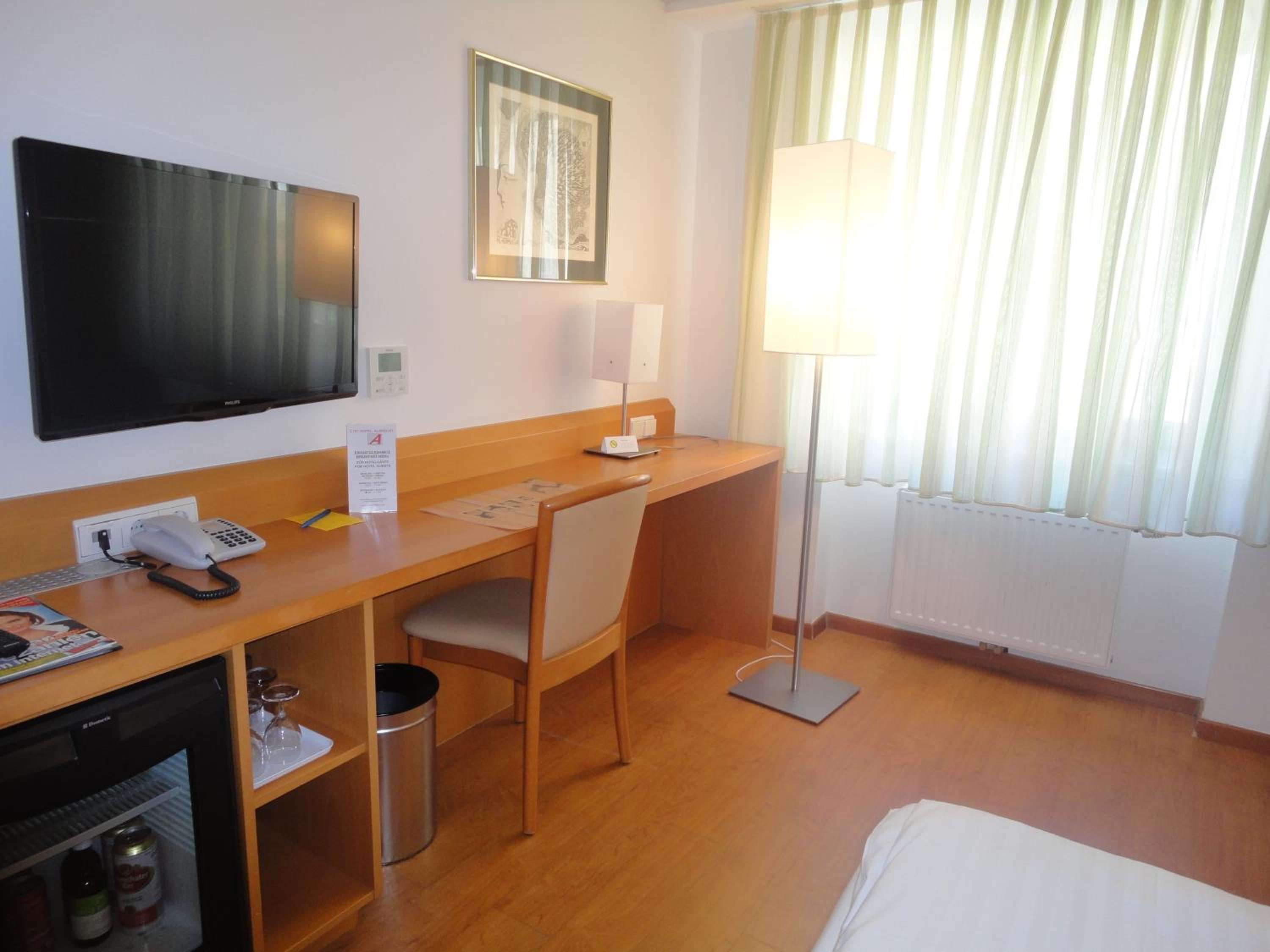 Double Room - Photo 19