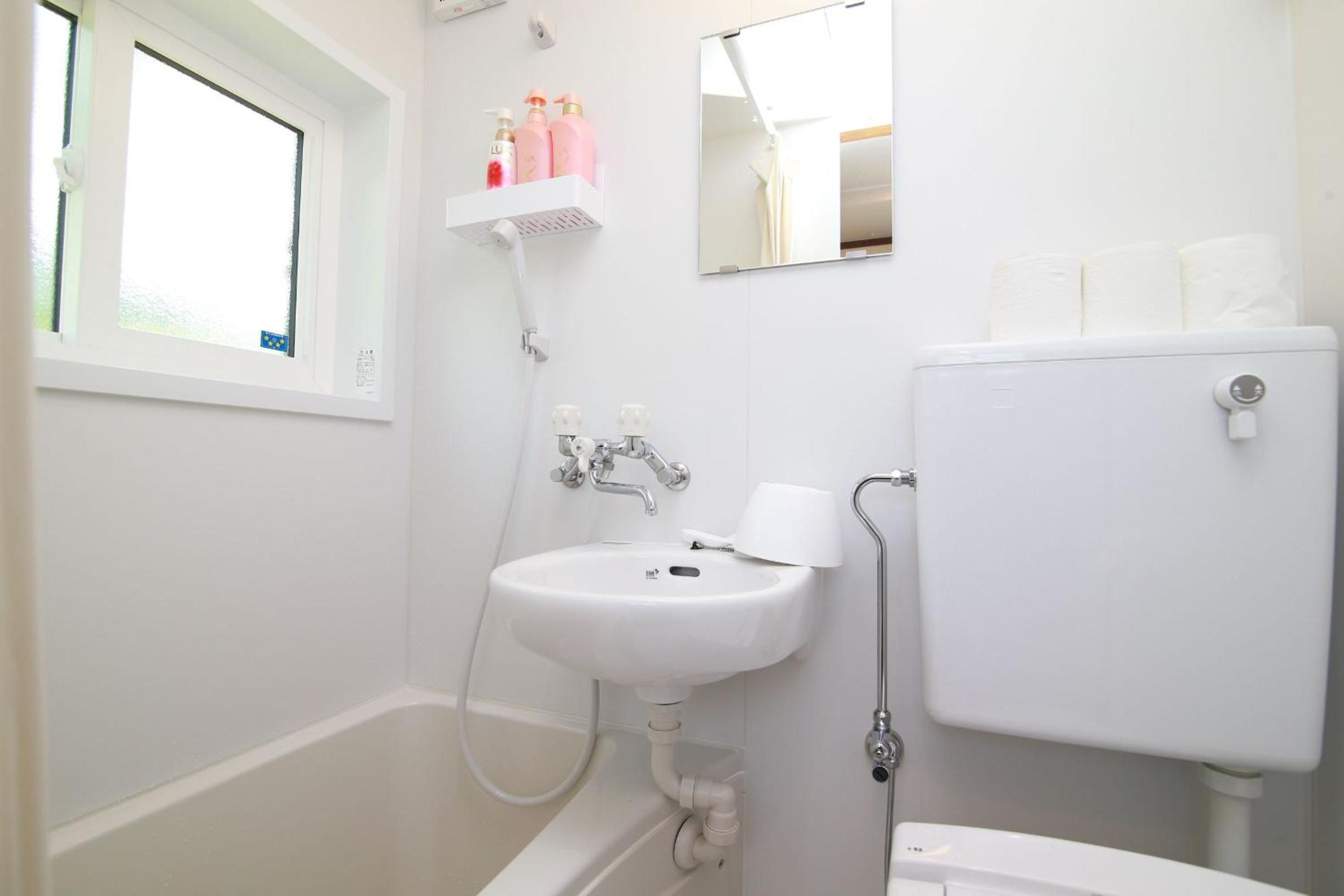 Family Room with Bath photo 3