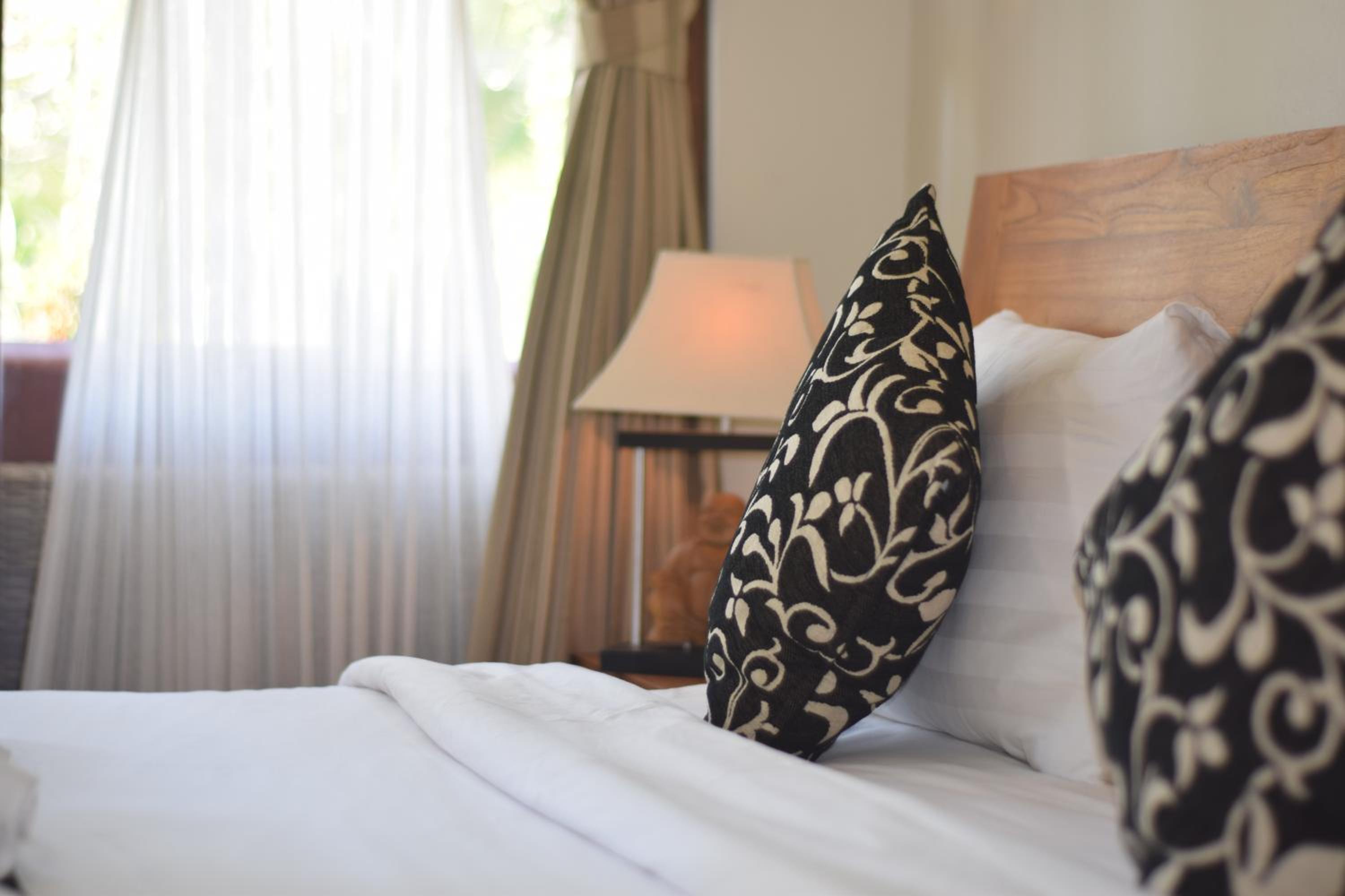Double Room with Garden View - Photo 6