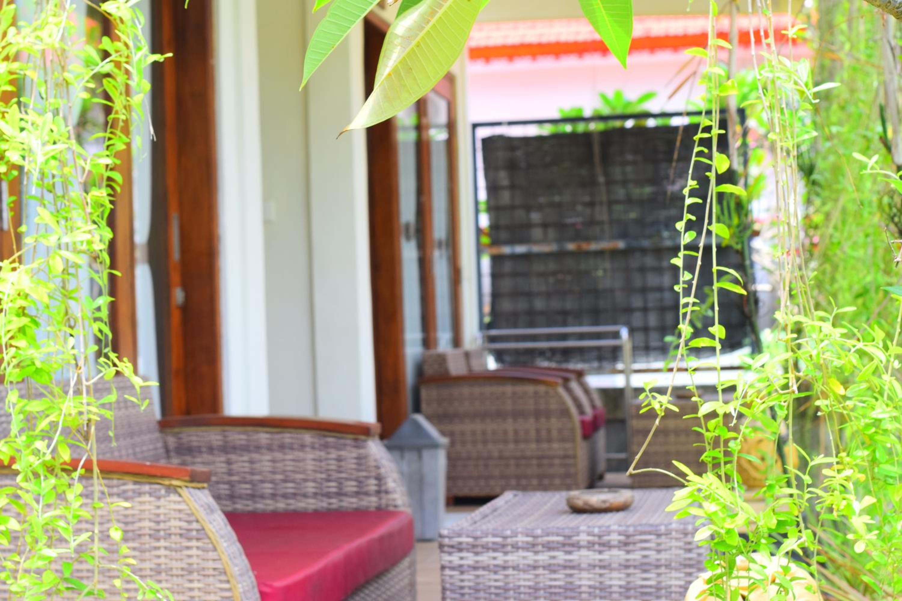 Double Room with Garden View - Photo 2