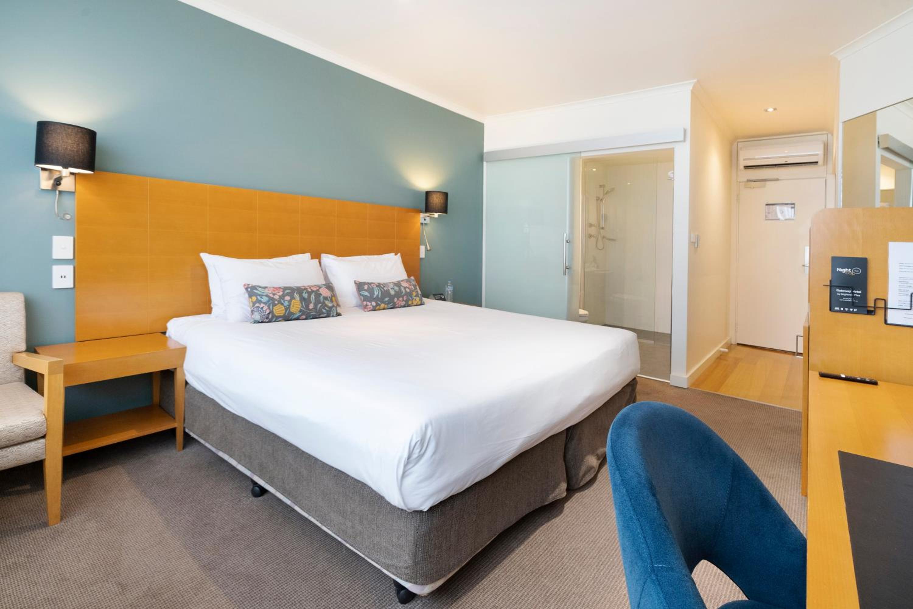 Executive King Room - Photo 4