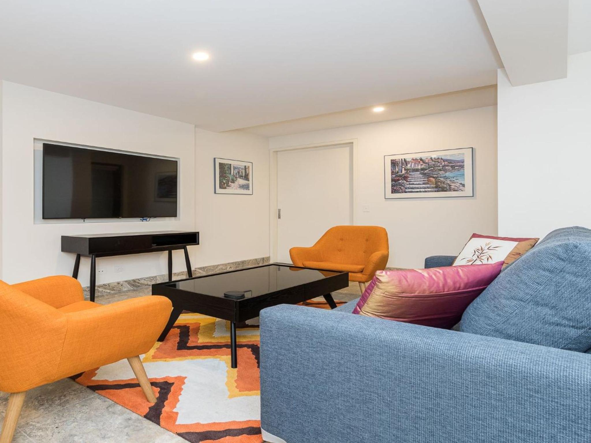 Apartment - Ground Floor photo 3