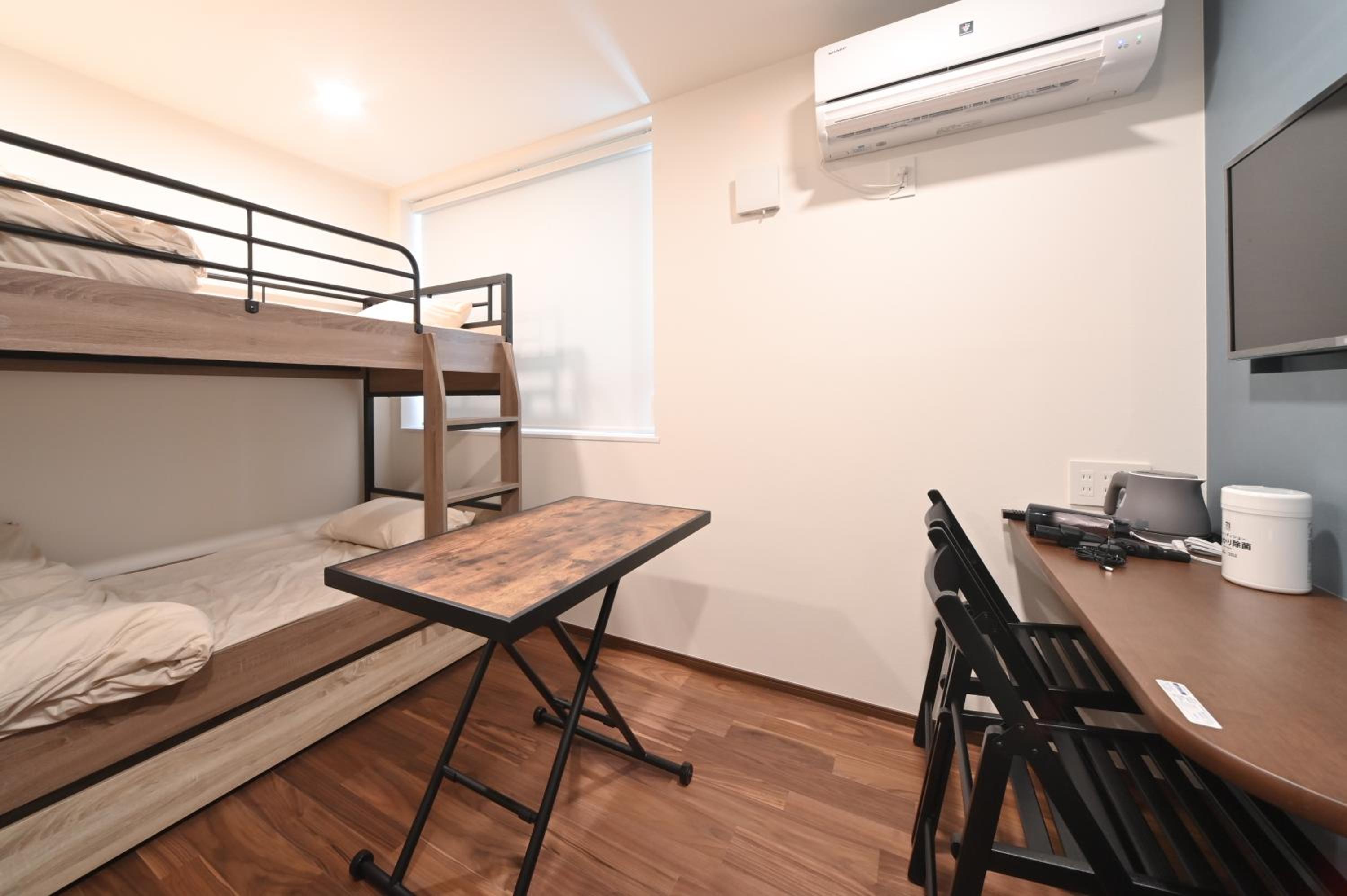 Apartment photo 3