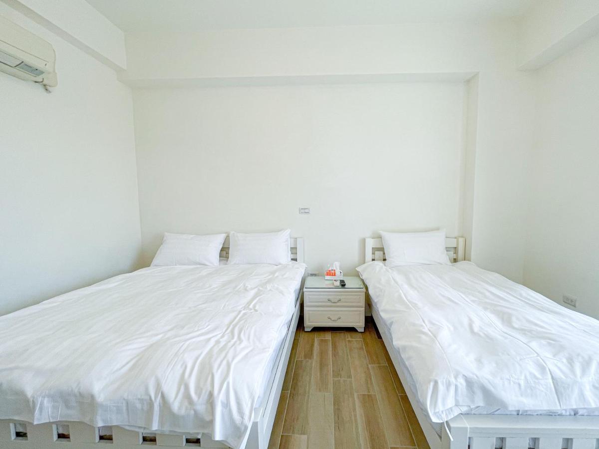 Triple Room with Private Bathroom photo 3