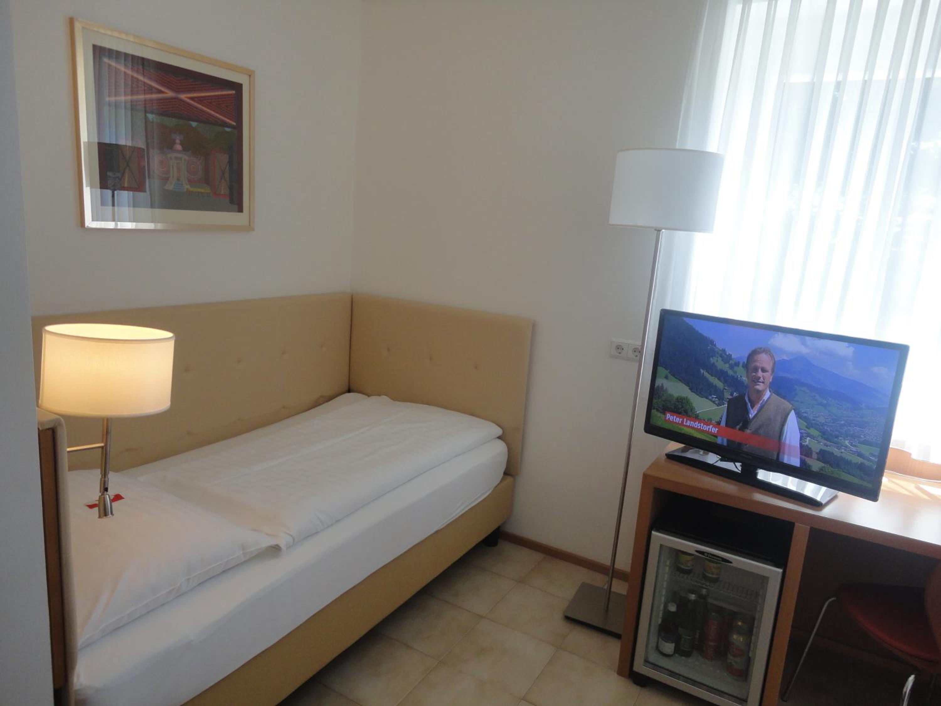 Budget Single Room