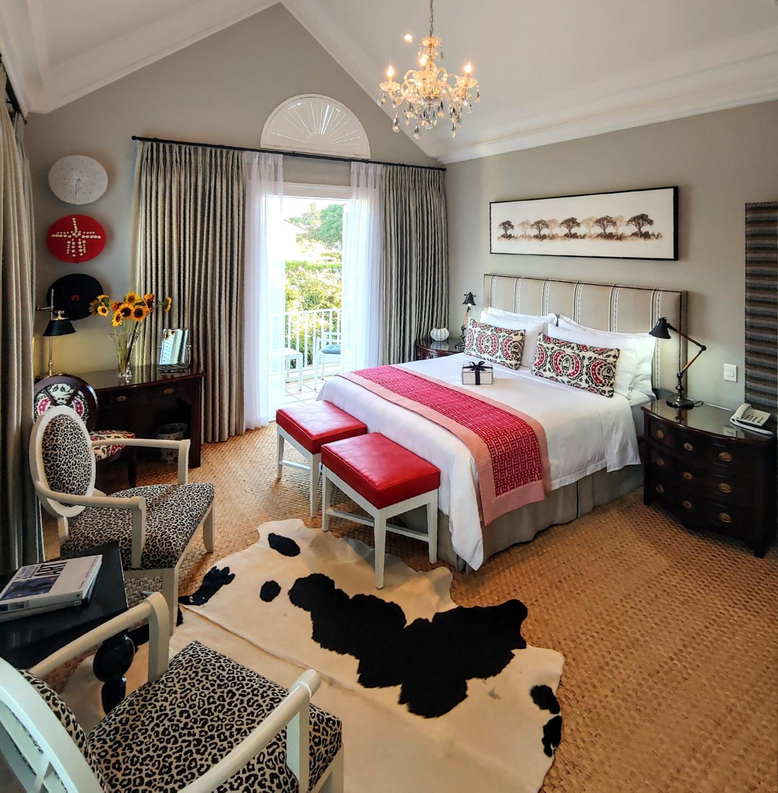 Luxury King Room With Mountain View