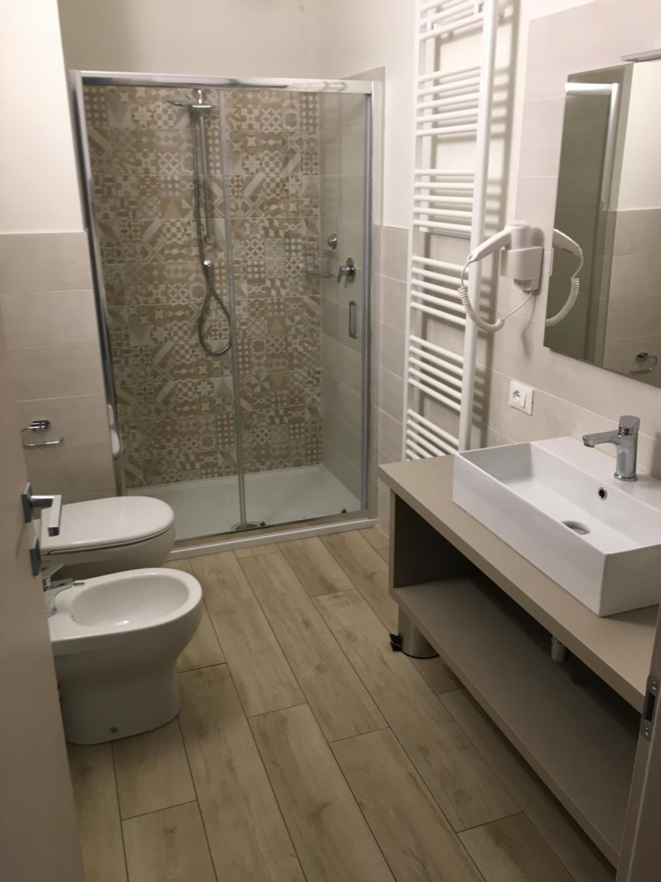 Triple Room - Photo 2