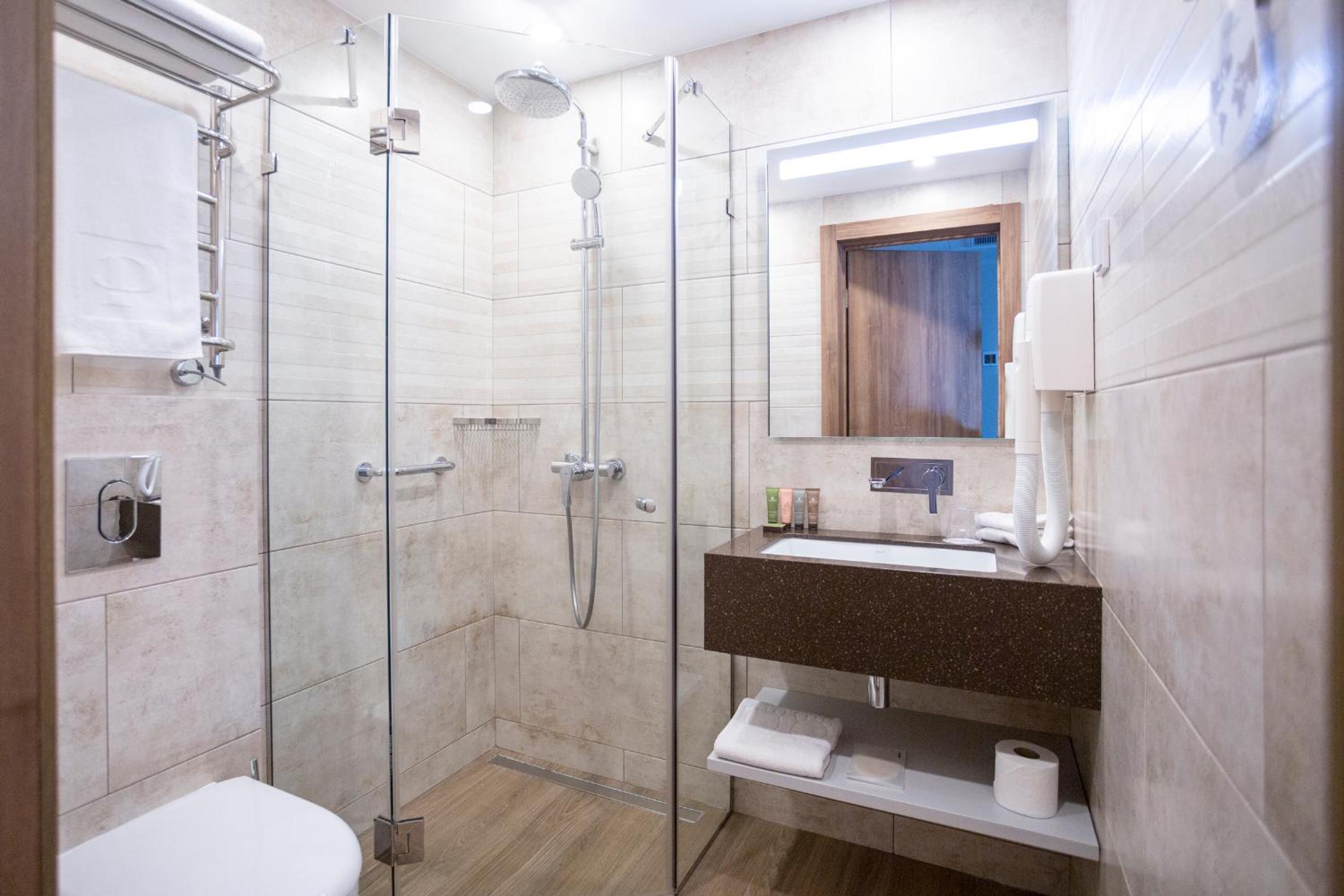 Premier Double or Twin Room photo 2