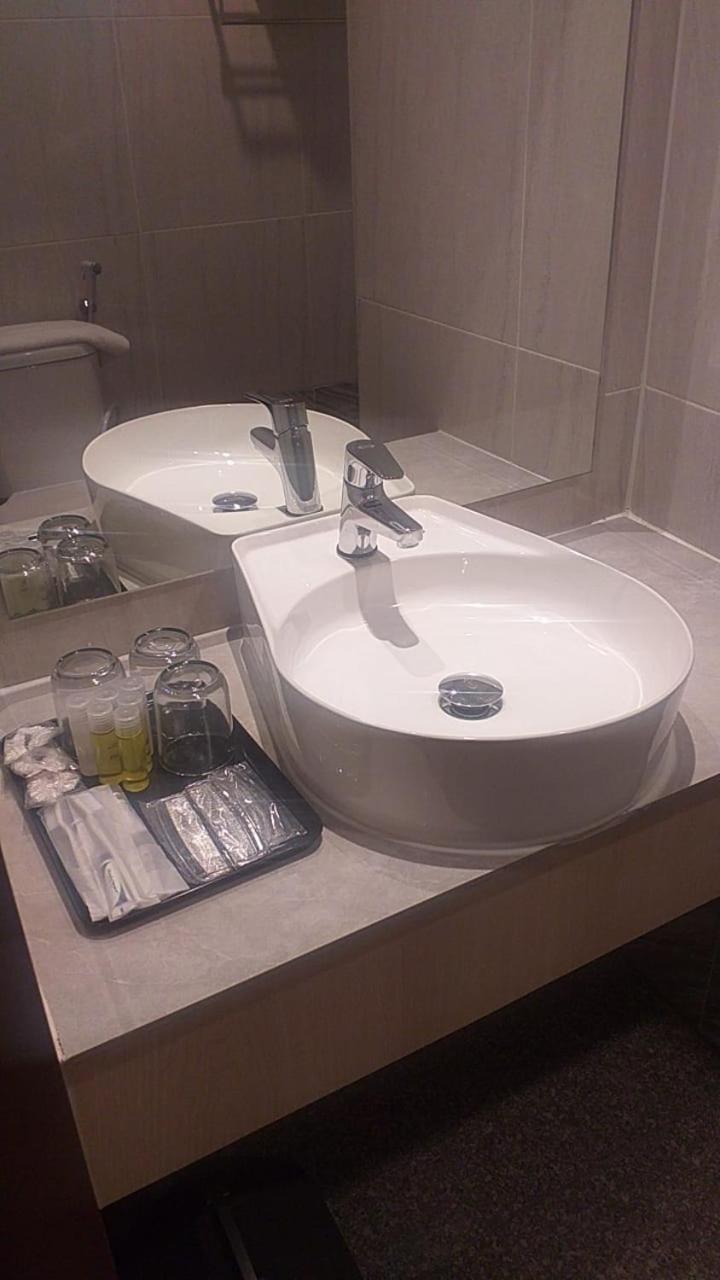 Superior Double or Twin Room - Photo 5