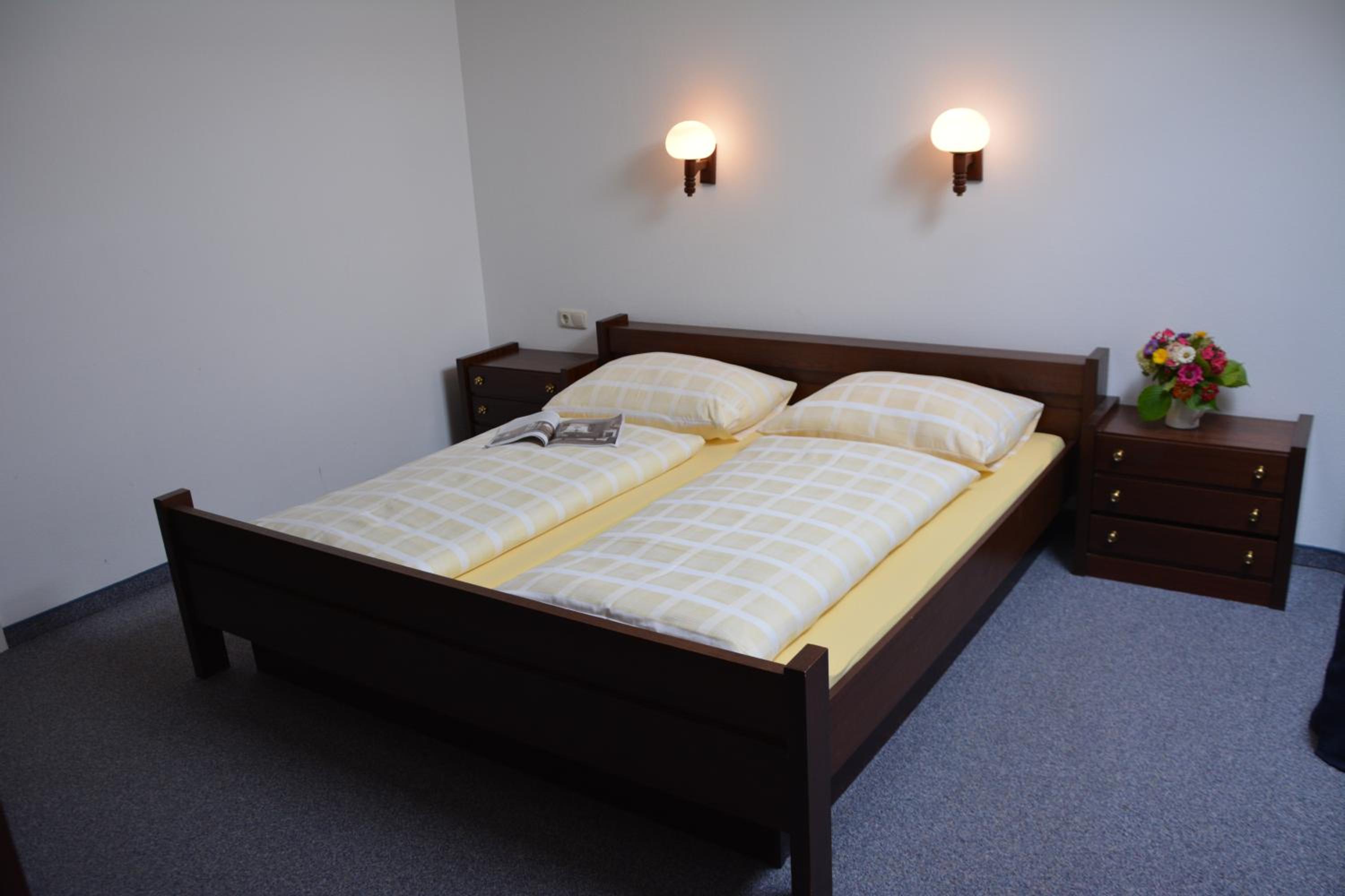 Apartment photo 1