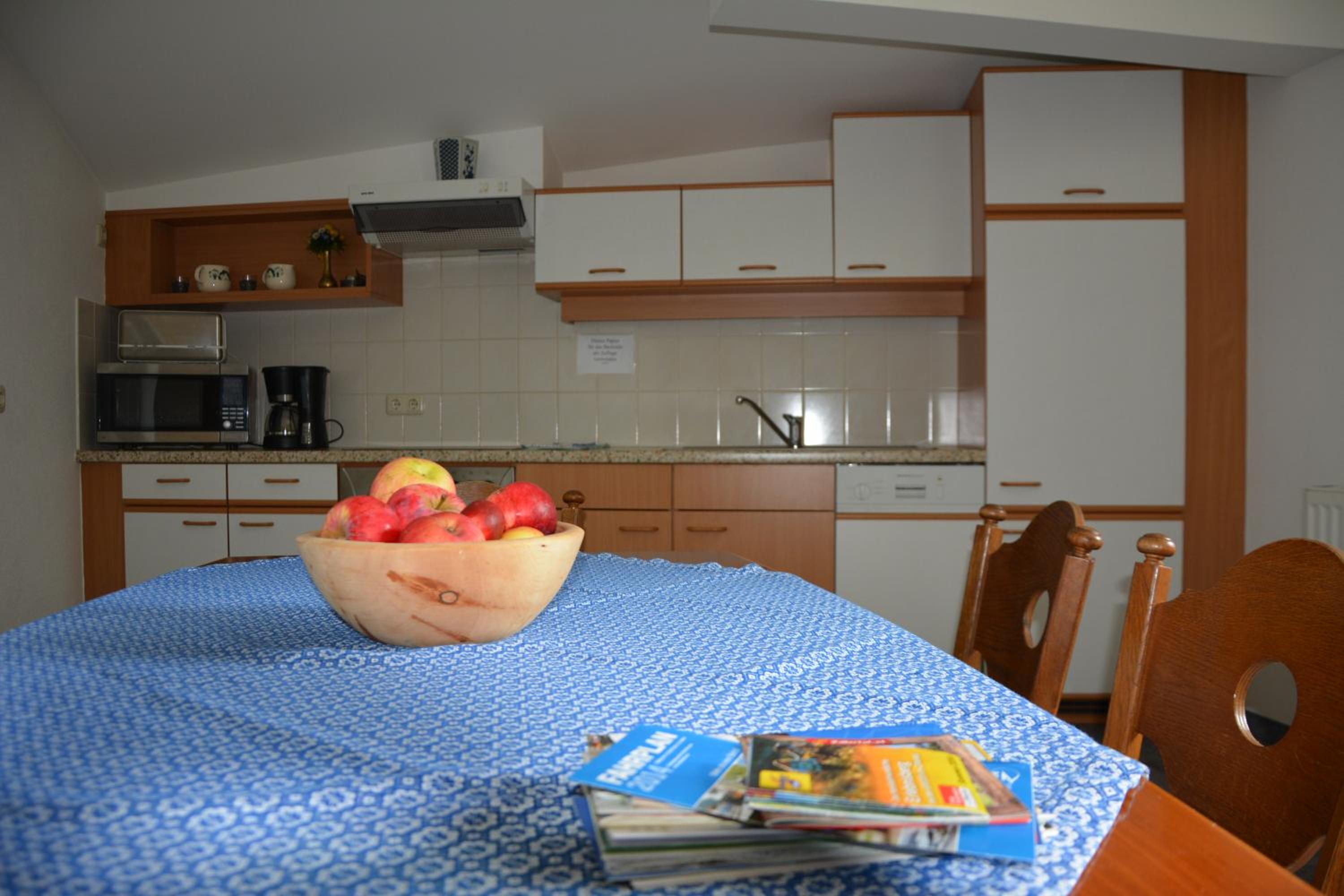 Apartment photo 3