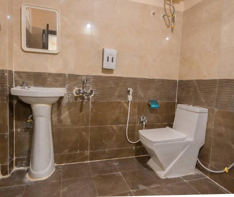 Deluxe Room - Photo 3