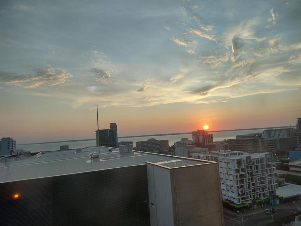 One-Bedroom Apartment with Sea View and Balcony - Photo 25