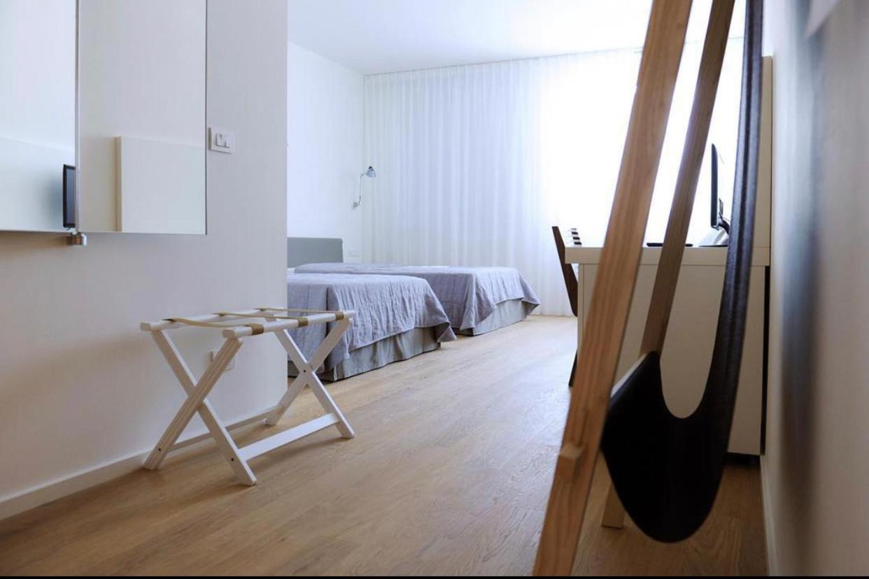 Deluxe Single Room photo 3