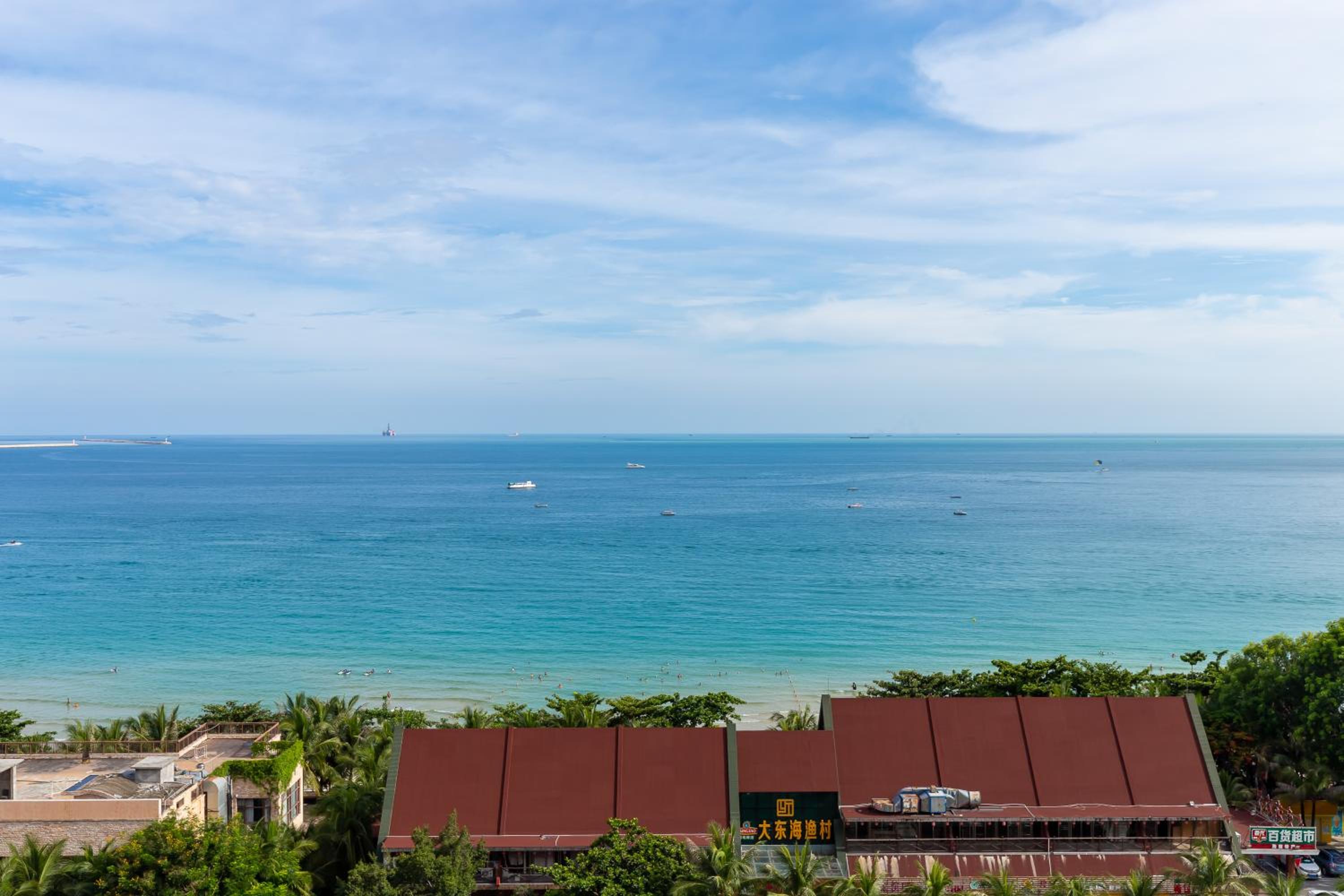 Deluxe Suite with Sea View - Photo 64