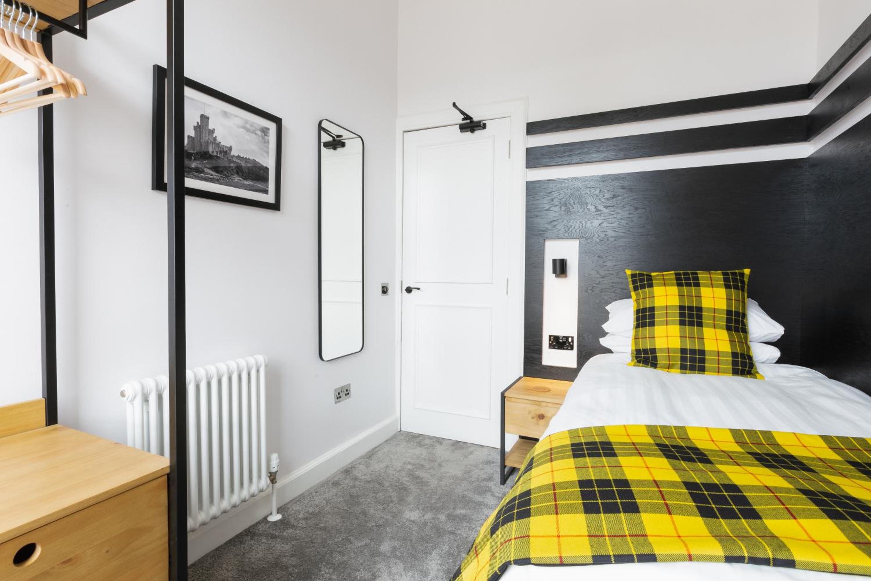 Single Room with Private External Bathroom