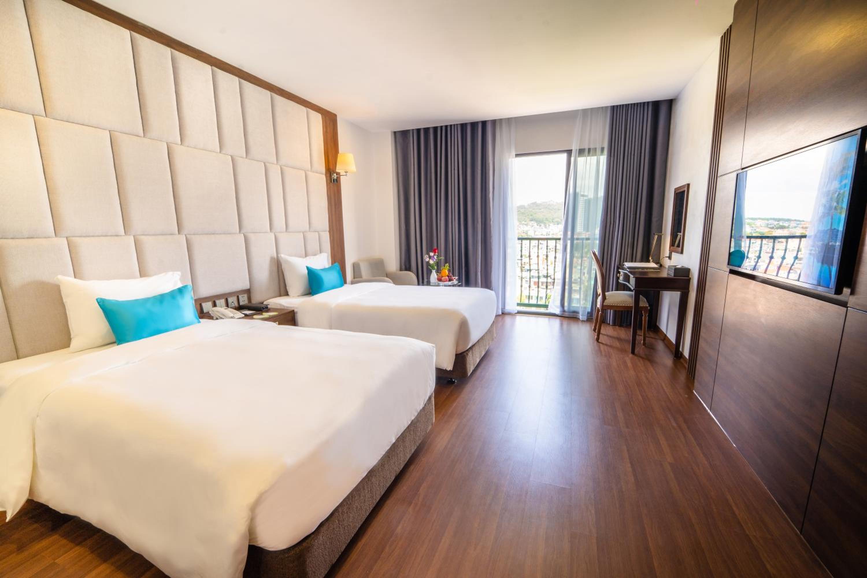 Deluxe Twin Room - Photo 1