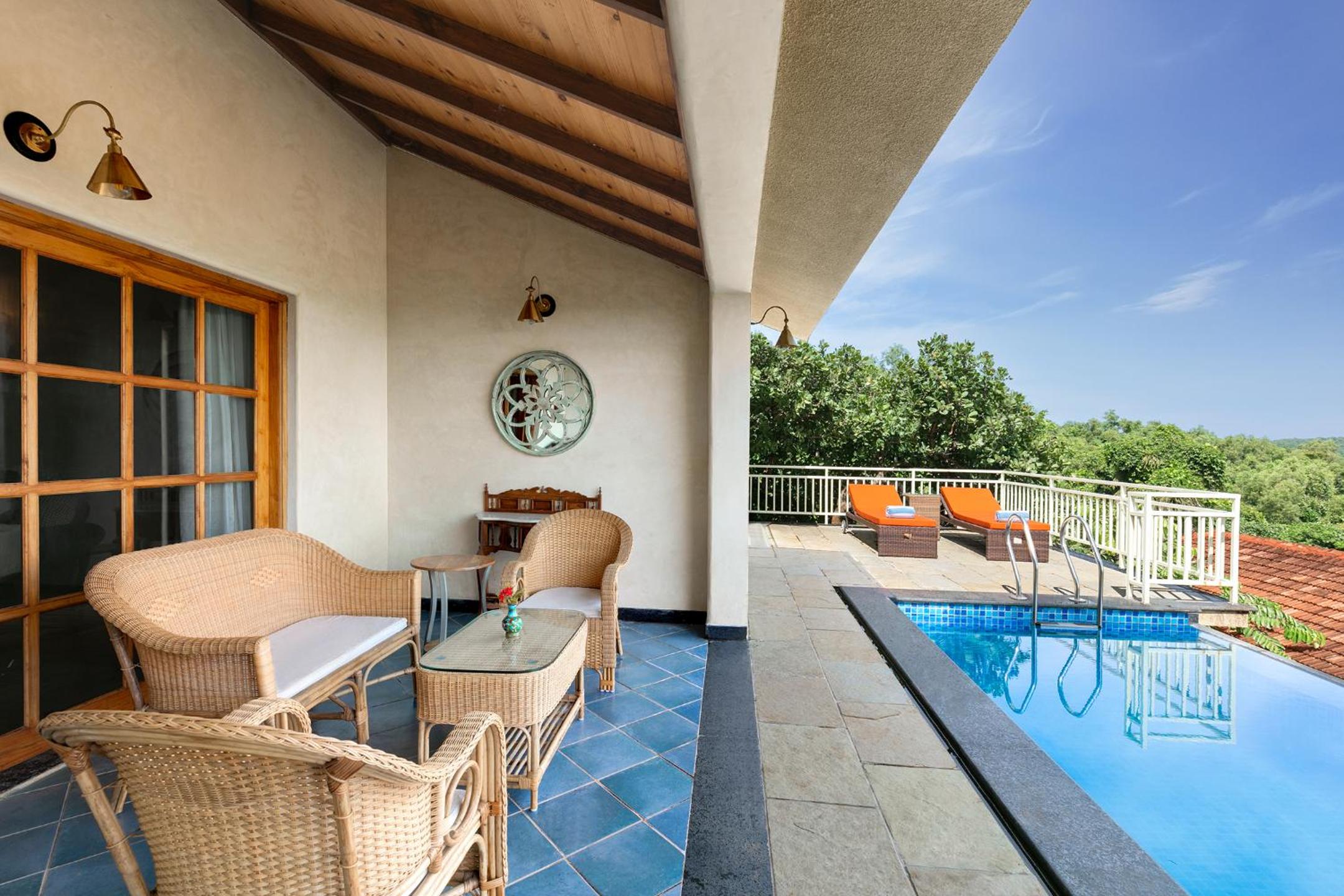Presidential Suite With Infinity Pool
