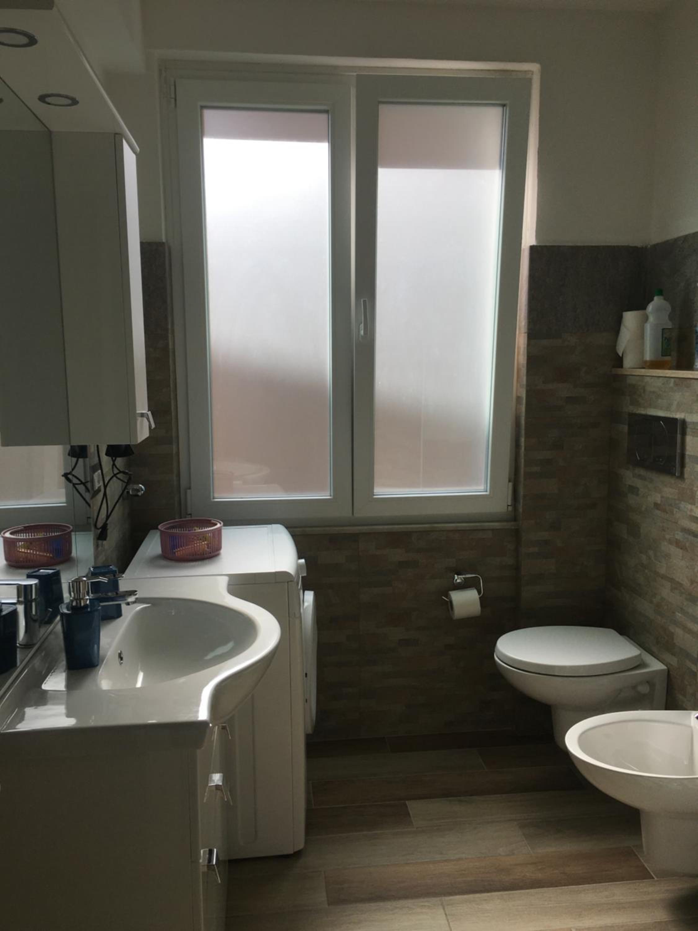 One-Bedroom Apartment - Photo 19